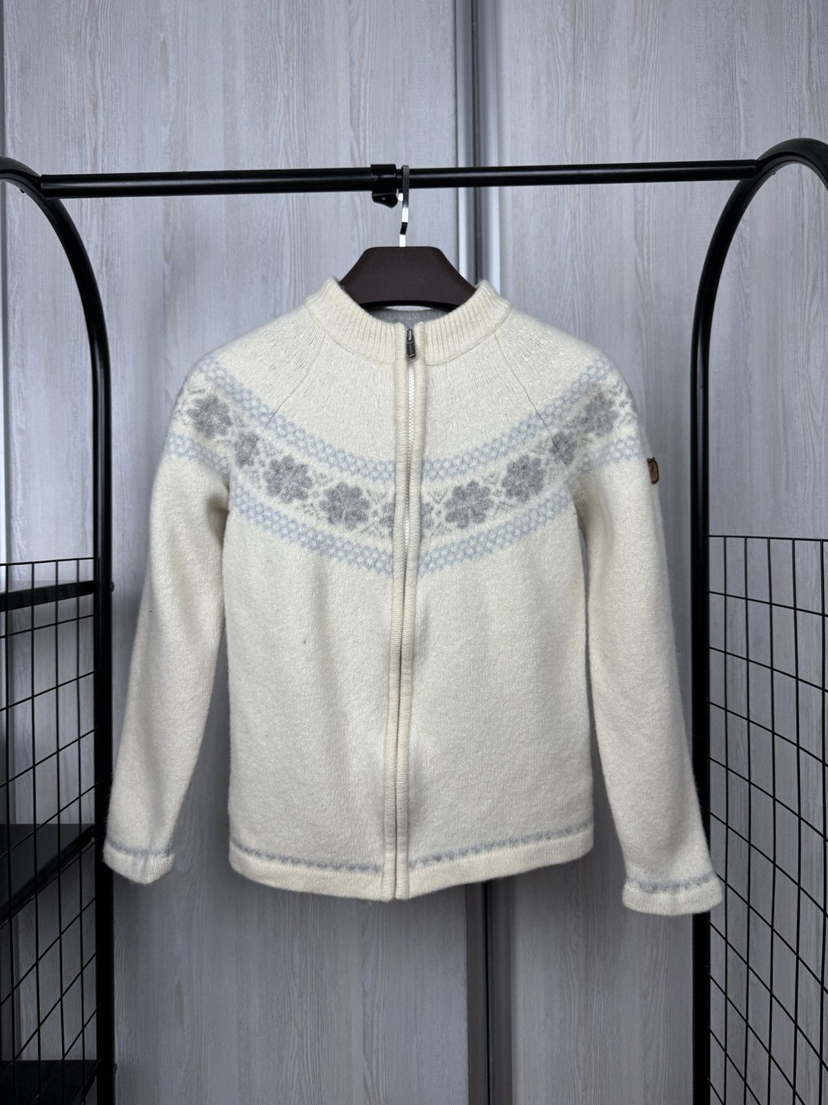 Fjallraven Fjallraven vintage wool ornament full zip sweater icewear Size XL / US 12-14 / IT 48-50 - 1 Thumbnail