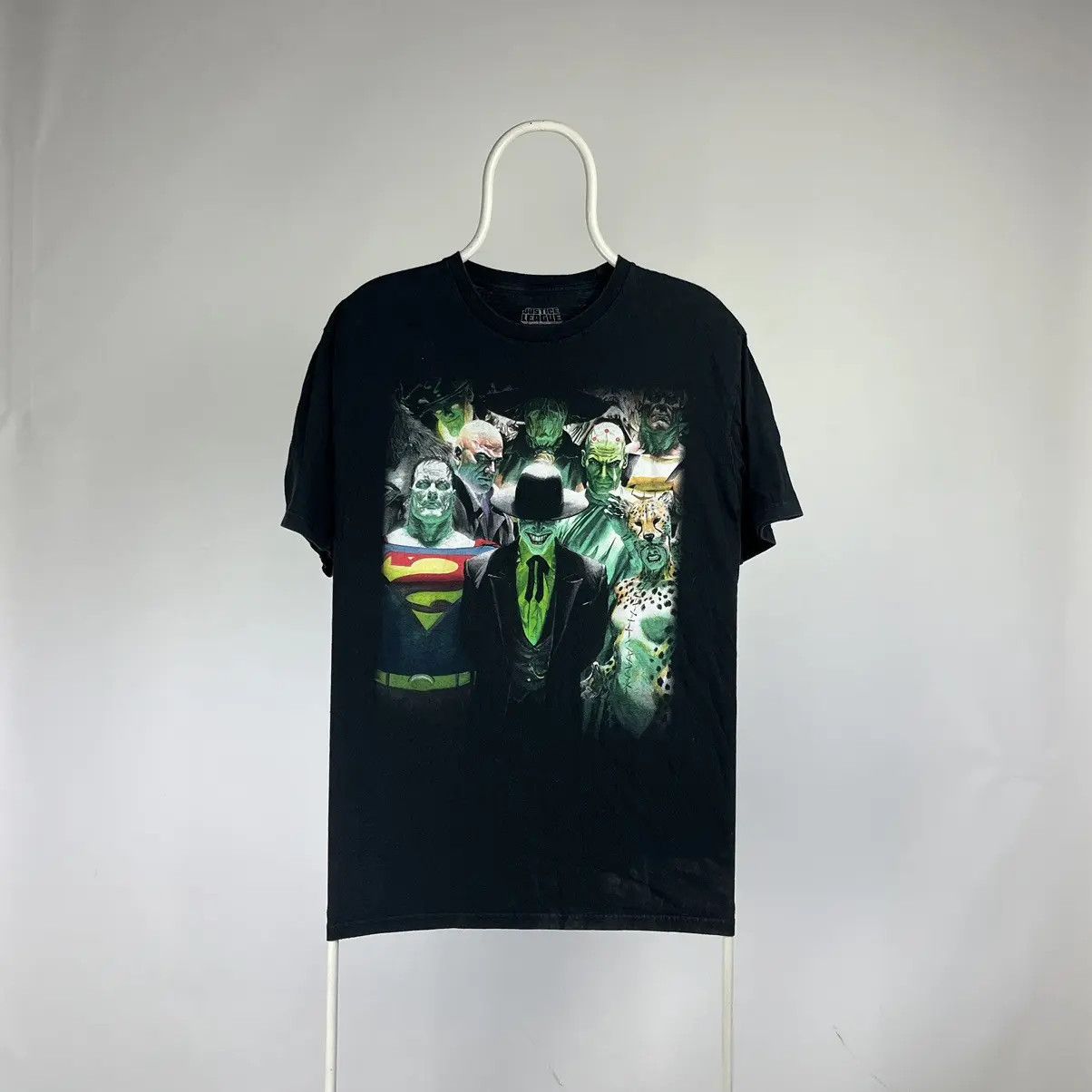 DC Comics Dc comics Tshirt justice league all antagonist size XLarge Size US XL / EU 56 / 4 - 1 Thumbnail