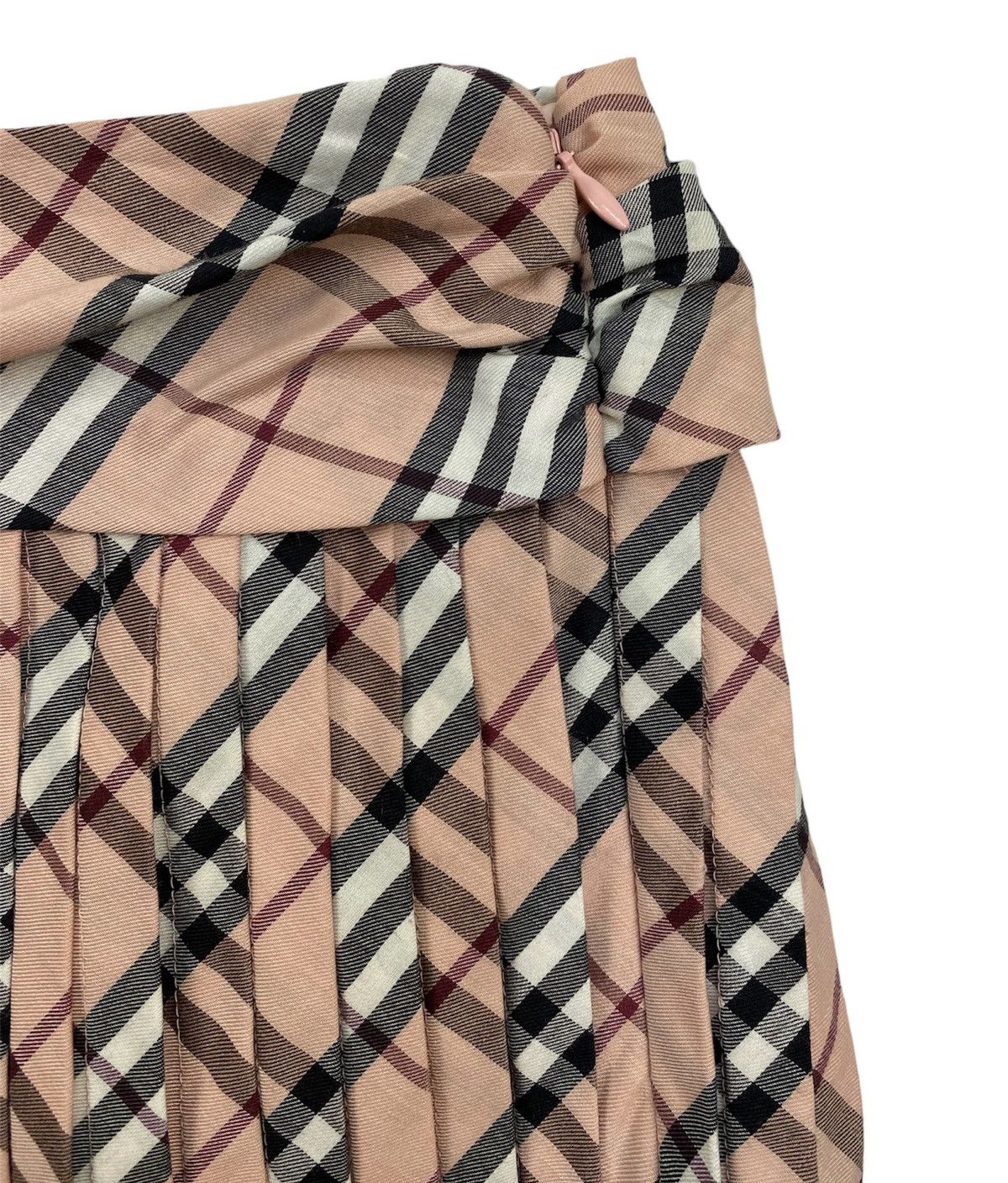 Burberry Burberry London Mini Skirt Size 28" / US 6 / IT 42 - 2 Thumbnail