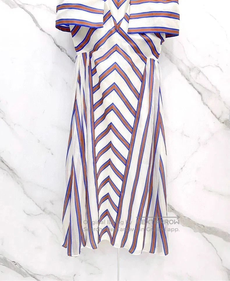 Fendi FENDI Striped V-Neck Silk Dress. Size US L / EU 52-54 / 3 - 5 Thumbnail