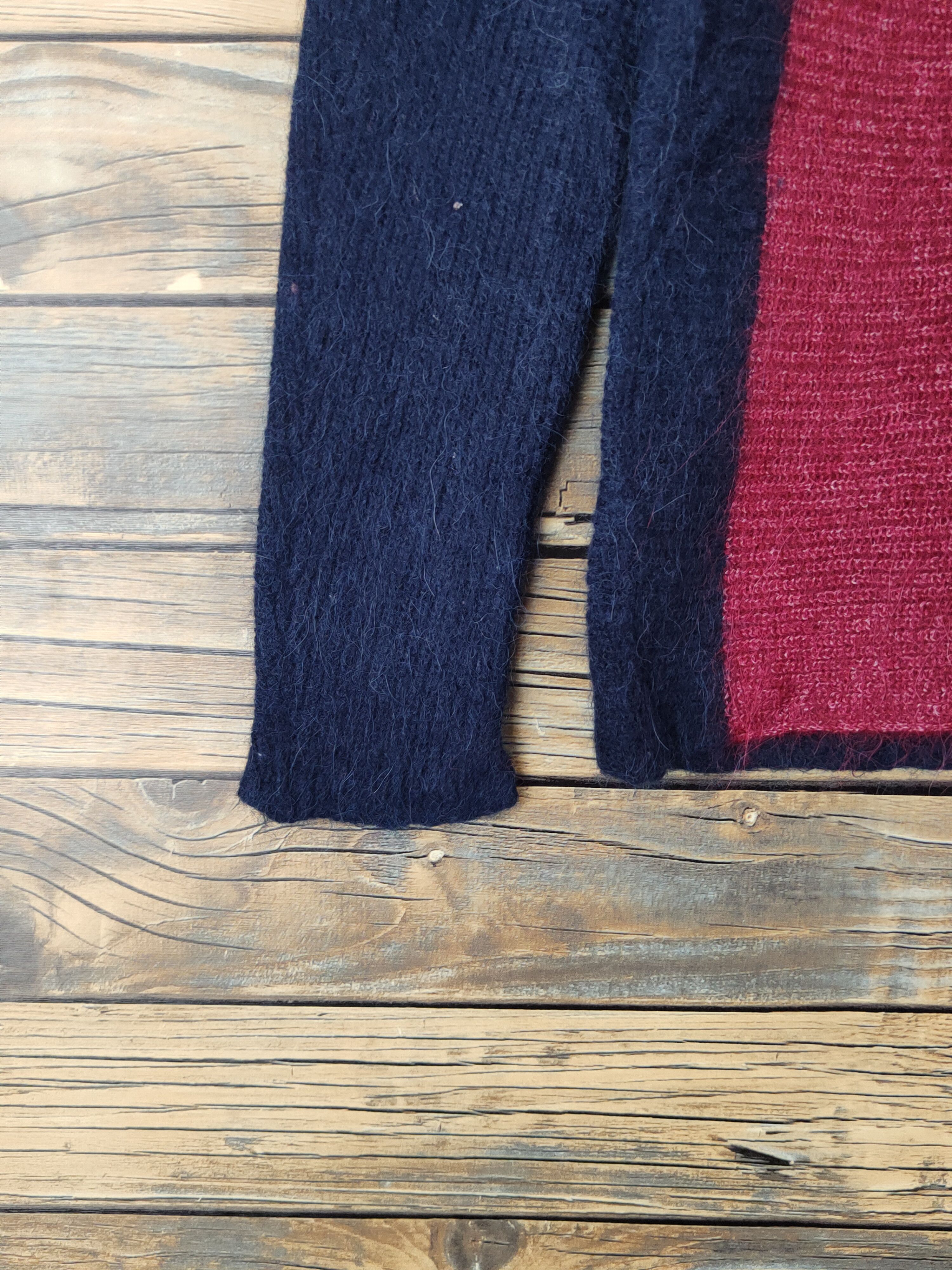 Homespun Knitwear × Tommy Hilfiger × Vintage Tommy Hilfiger Red Navy Knitwear Sweatshirts #W1450 Size US S / EU 44-46 / 1 - 4 Thumbnail