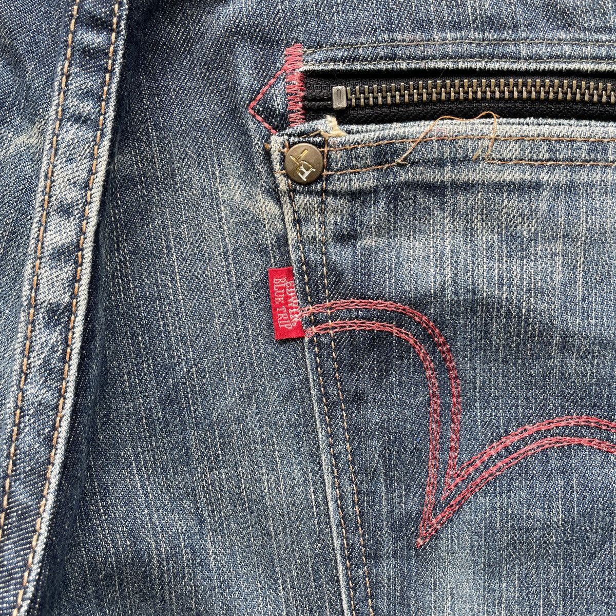 Edwin × Jean × Vintage Vintage Edwin Blue Trip Faded Denim Jeans Pants W31x33 Size US 31 - 10 Thumbnail