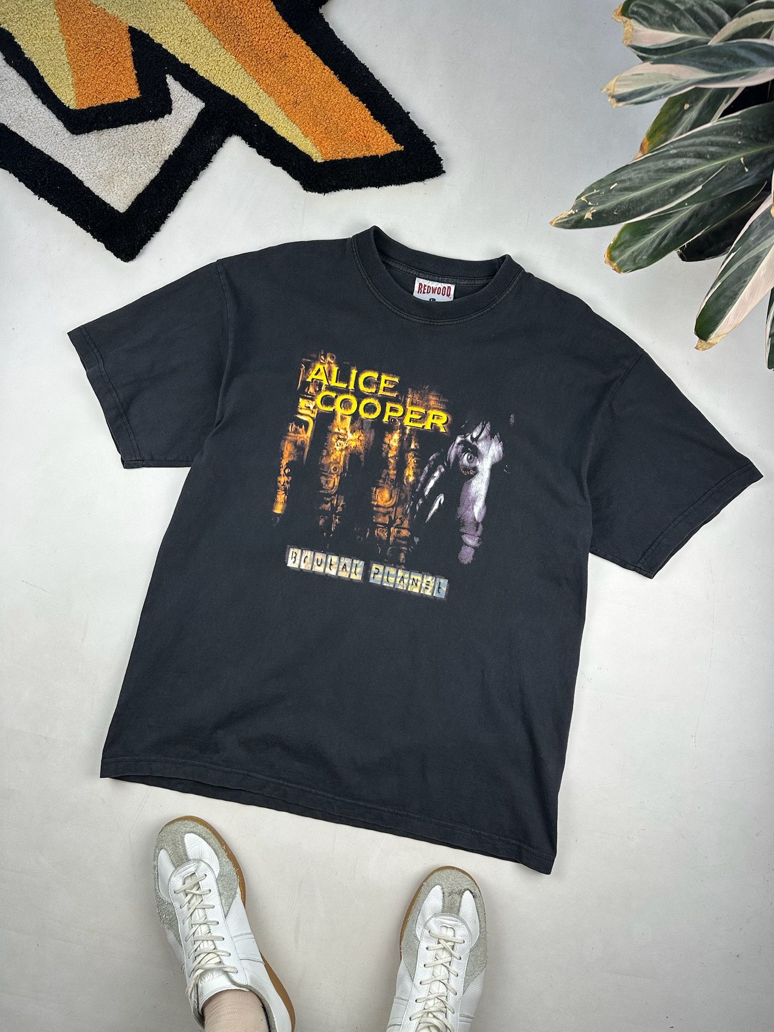 Band Tees Alice Cooper Vintage tee Band Skulls Dead Face Horror Tshirt Size US L / EU 52-54 / 3 - 1 Thumbnail