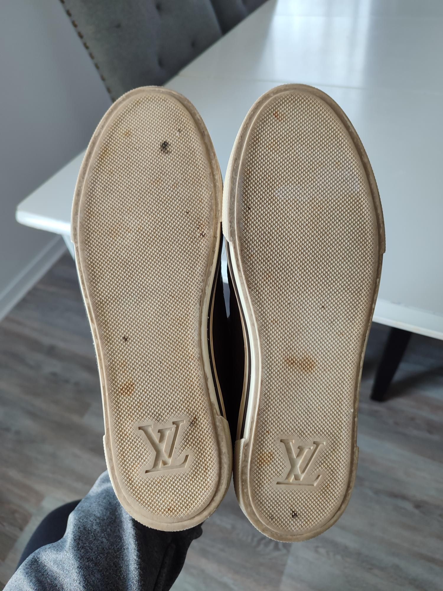 Louis Vuitton BASKETS LOUIS VUITTON PUNCHY HIGHTOP Size US 7.5 / IT 37.5 - 7 Thumbnail