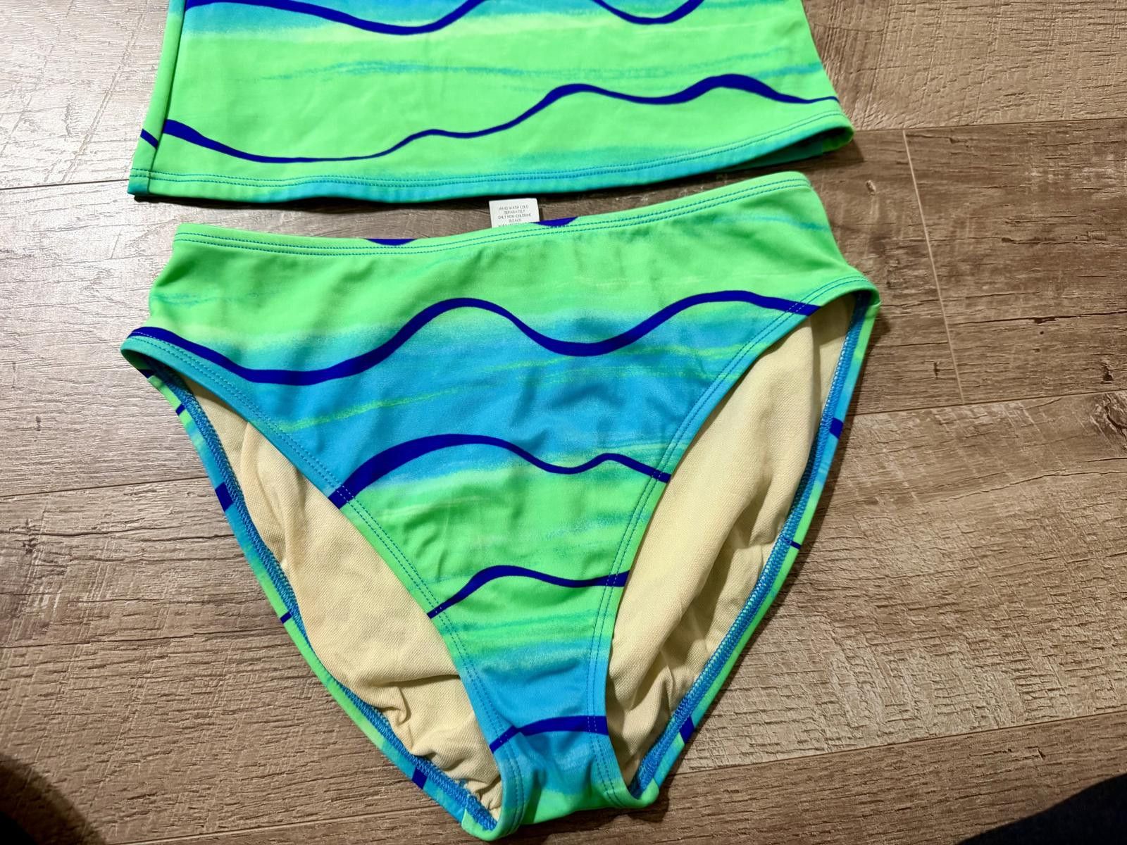 Other Two-Piece Green and Blue Wave Pattern Tankini Swimsuit Size ONE SIZE - 3 Thumbnail