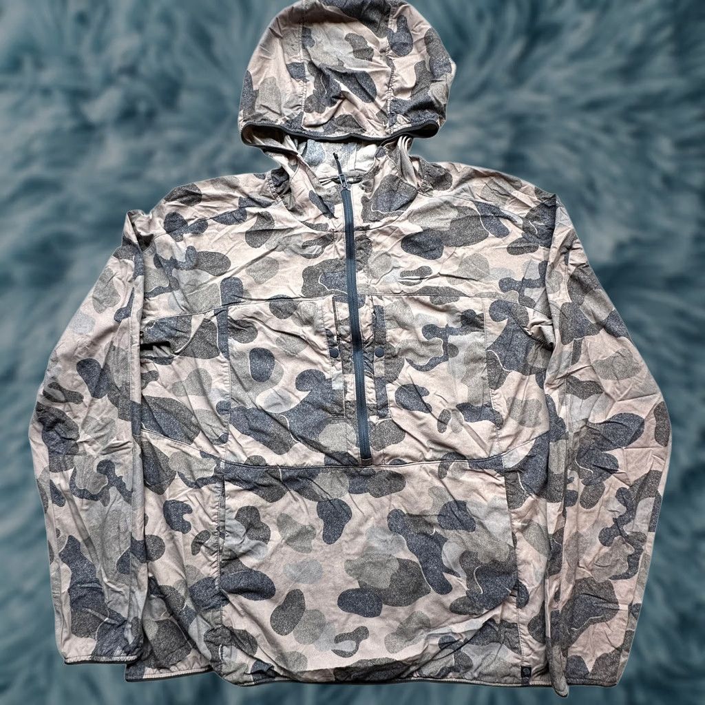 Mountain Hardwear Mountain Hardwear Echo Lake Hoody Windbreaker Jacket 1/2 Zip Womens Small Camo Nylon Camouflage Jacket Womens Small Camo Windbreaker Jacket Size S / US 4 / IT 40 - 1 Thumbnail