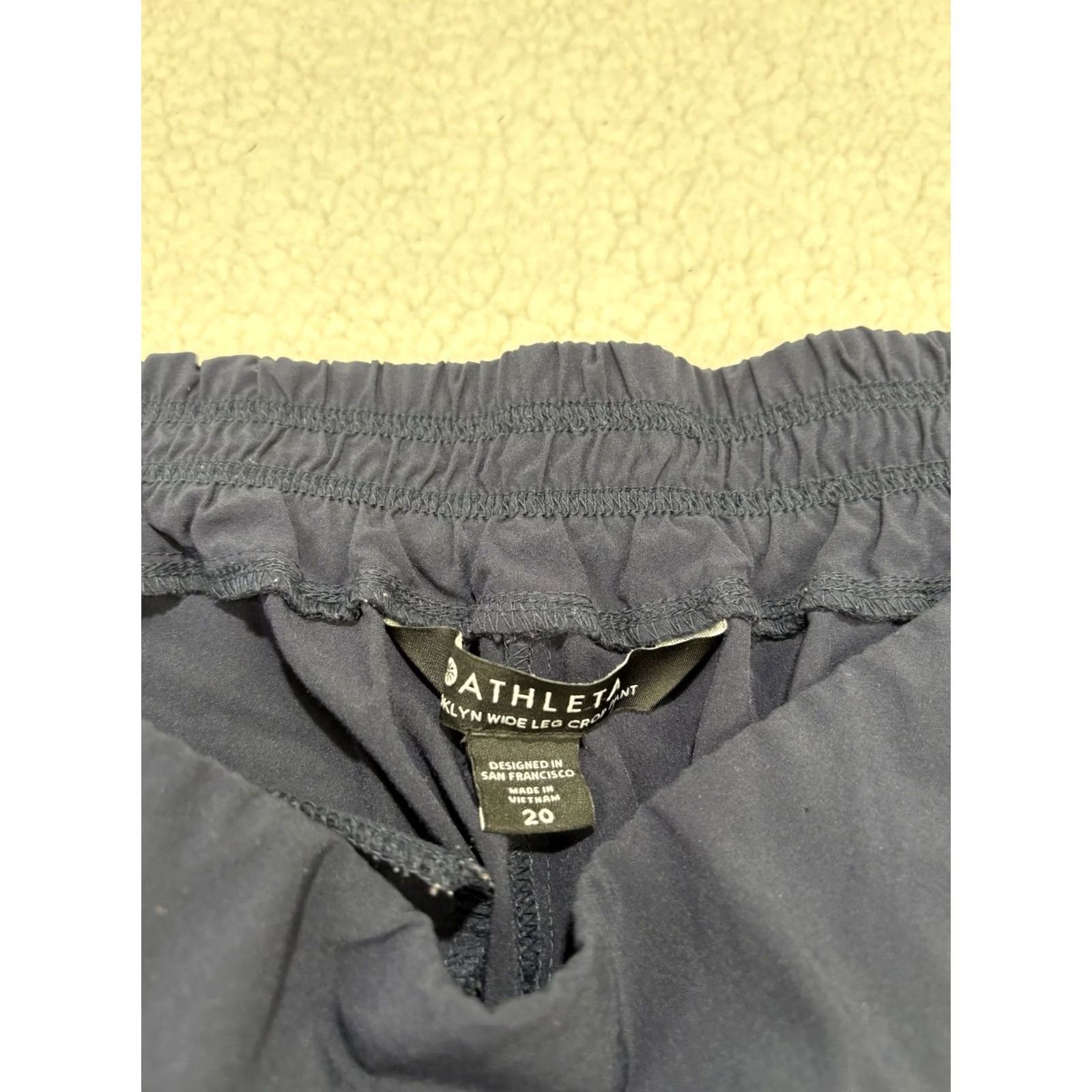 Athleta Athleta Brooklyn Wide Leg Crop Pant Womens 20 Navy Pull On Stretch Athleisure Size 42" / US 20 - 2 Thumbnail