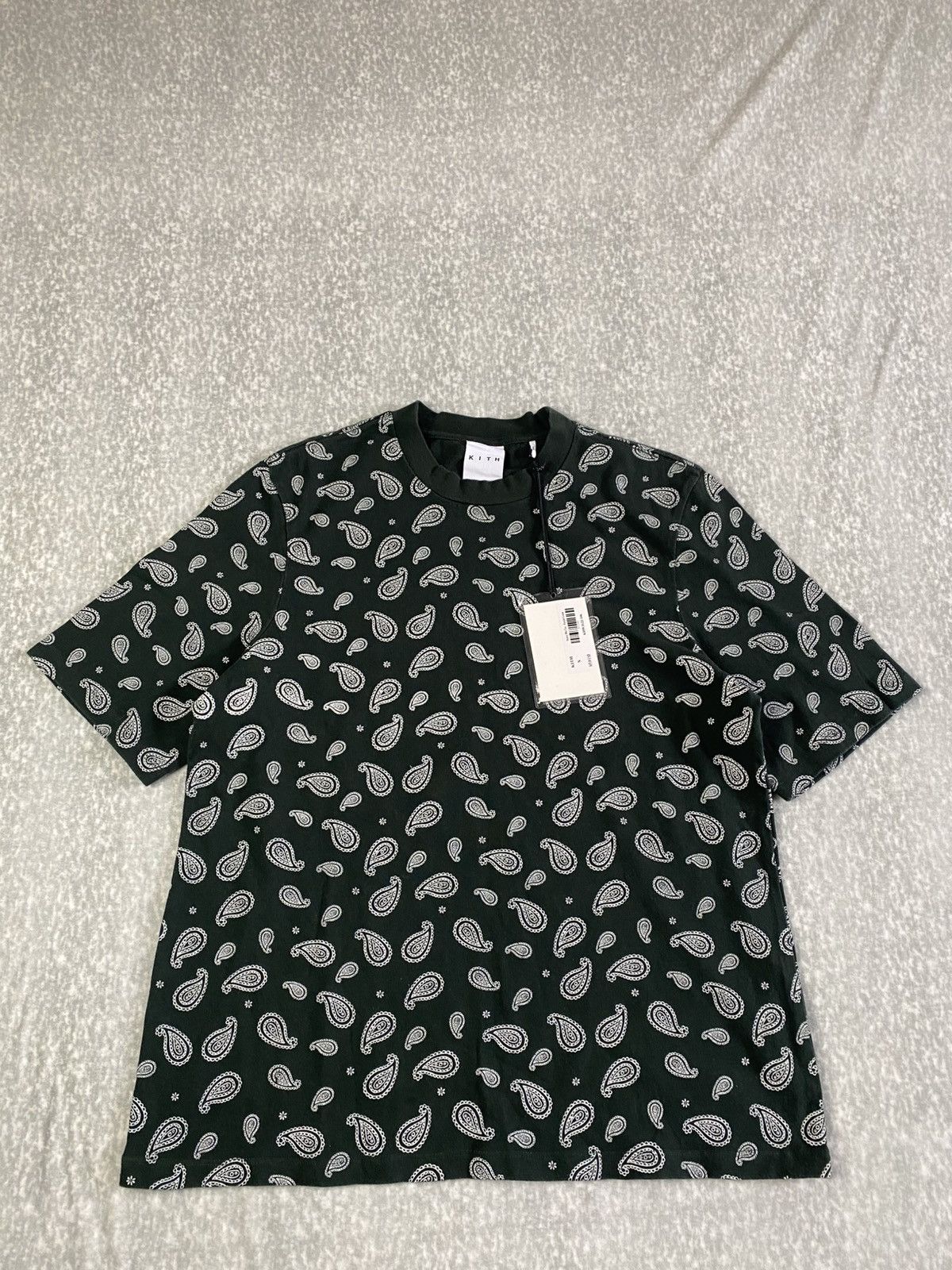 Kith Kith Paisley All-Over Print Heavyweight T- Shirt Size US S / EU 44-46 / 1 - 1 Thumbnail