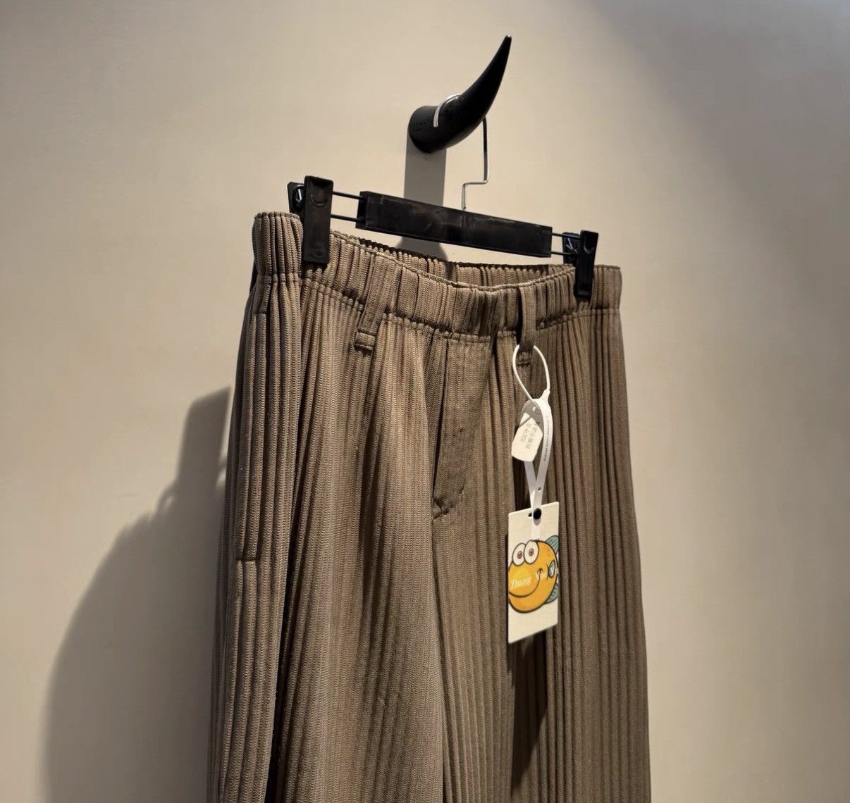 Issey Miyake Issey Miyake Pleated Classic Tailored Pants Size US 34 / EU 50 - 3 Thumbnail