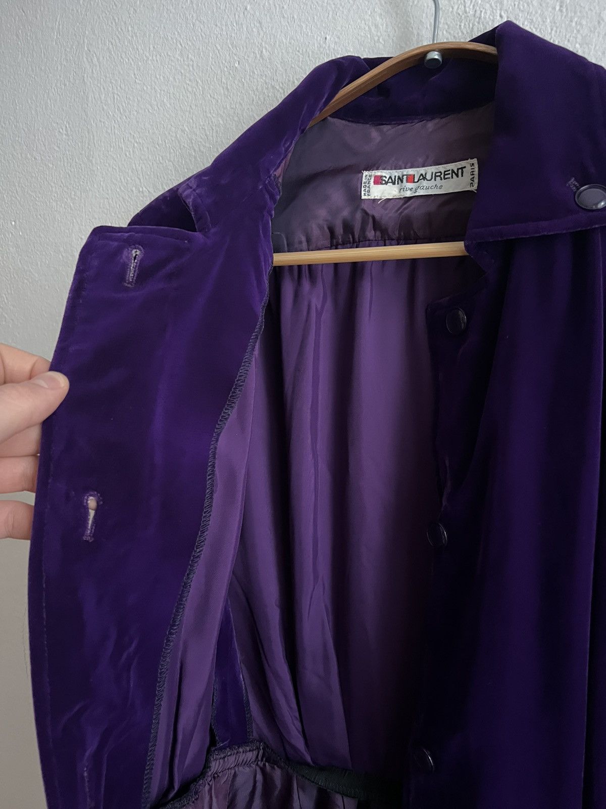 Saint Laurent Paris Saint Laurent Rive Gauche velours button up dress Size S / US 4 / IT 40 - 8 Thumbnail