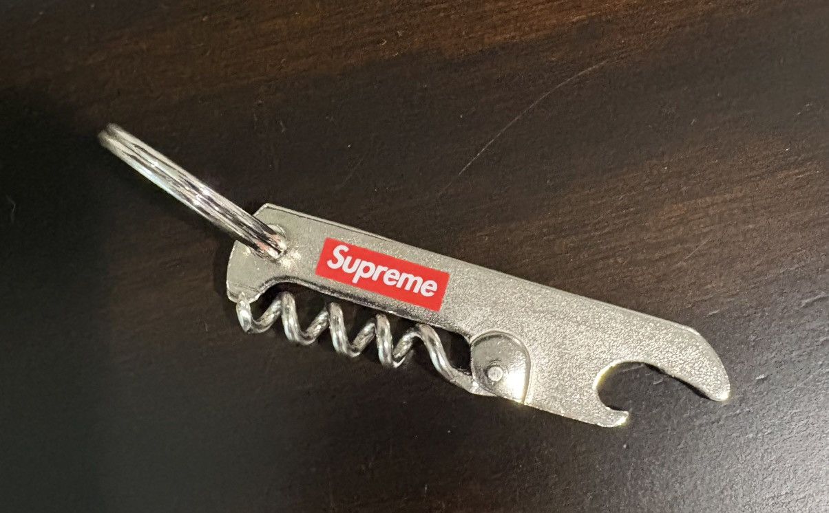 Supreme Supreme bottle opener, Japan, exclusive Size ONE SIZE - 1 Thumbnail