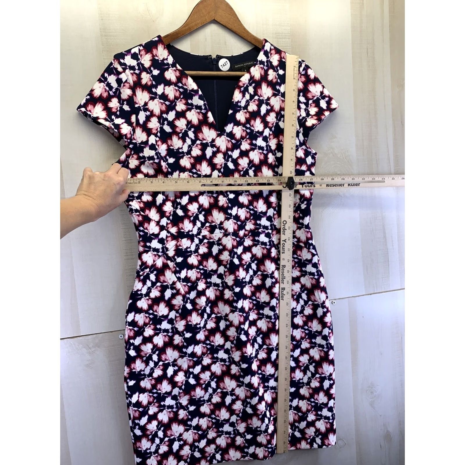 Banana Republic Banana Republic Womens Floral Print Stretch Cap Sleeve Dress Size 8 Multicolor Knee Length 8-7427 N/A Mens Womens Size M / US 6-8 / IT 42-44 - 2 Thumbnail