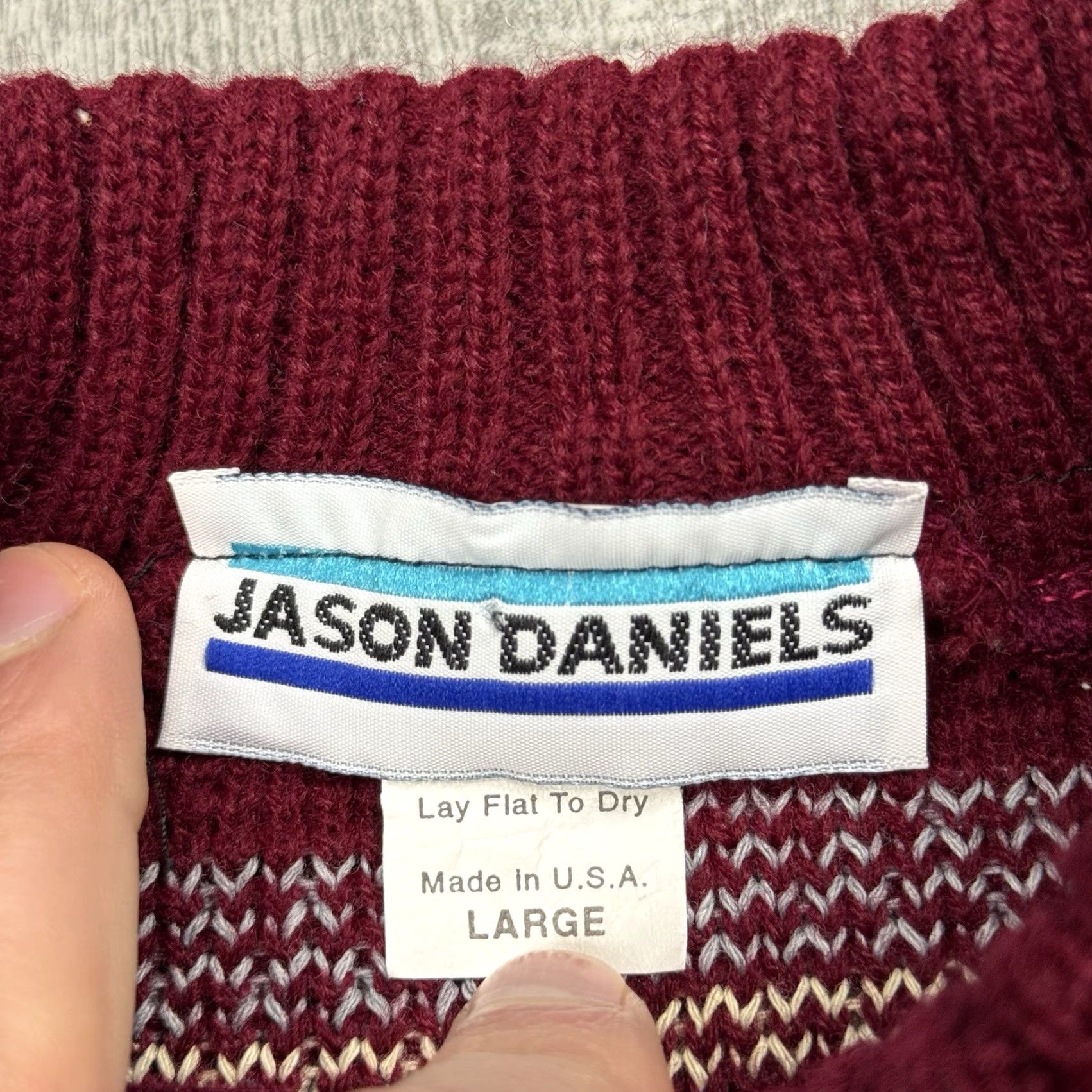 Vintage VINTAGE Jason Daniels Fair Isle Crew Sweater Knit Maroon Mens Large Size US L / EU 52-54 / 3 - 3 Thumbnail