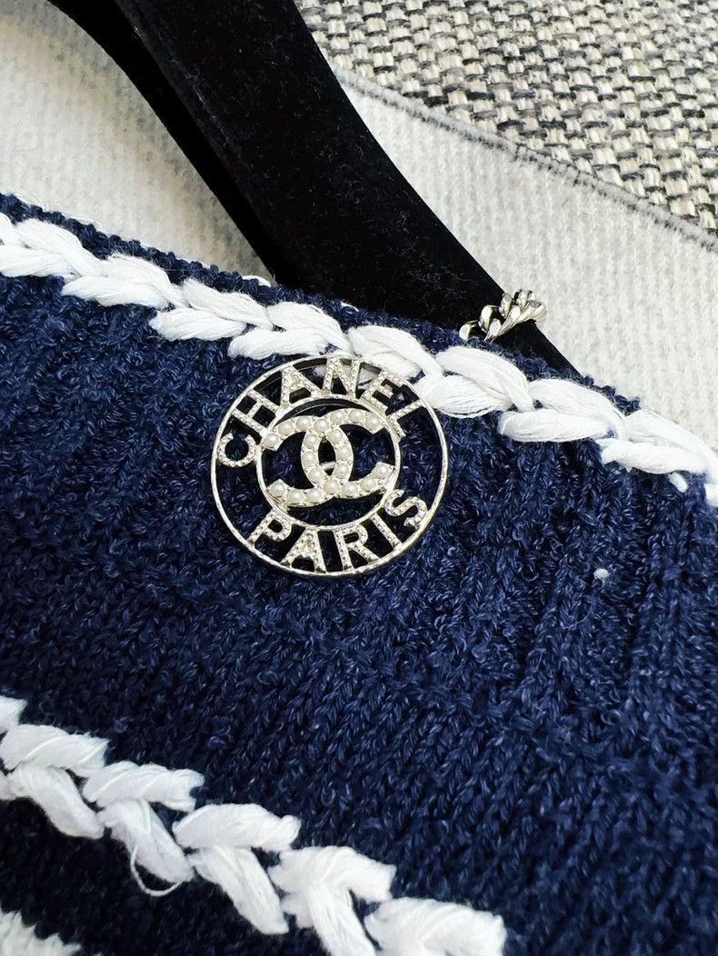 Chanel Chanel 20S Roof Series Navy Blue Striped Knitted Sweater Size S / US 4 / IT 40 - 4 Thumbnail
