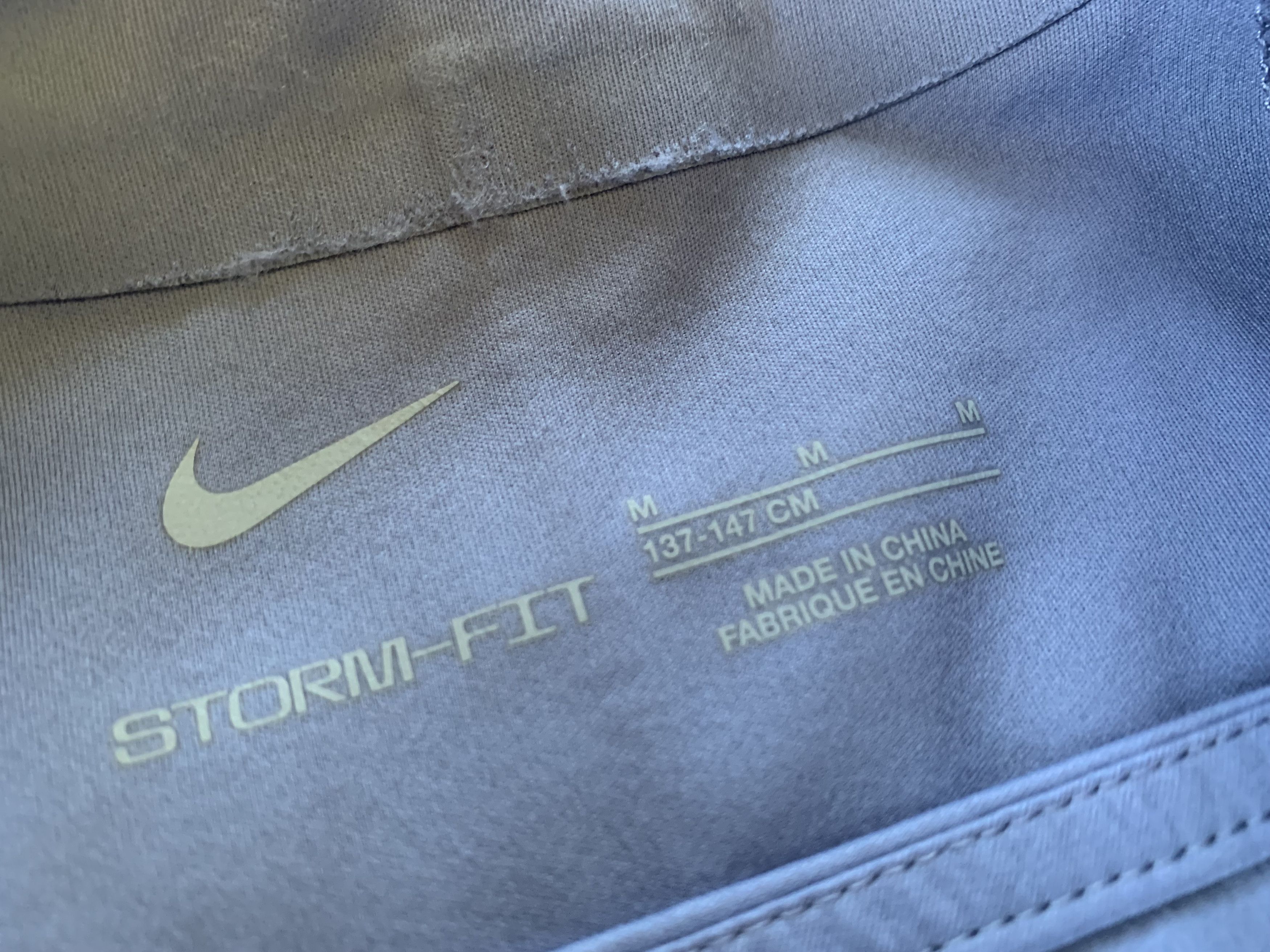 Nike Nike Kids Tottenham Strike Winter Warrior Training Rashguard Size US XXS / EU 40 - 8 Thumbnail