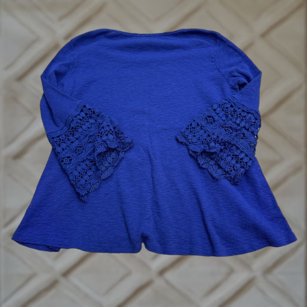 Bell Hayden Blouse Shirt Womens XL Royal Blue Cotton Lace Trim Bell Sleeve Tunic Blouse Womens XL Blue Lace Trim Bell Sleeve Cotton Size XL / US 12-14 / IT 48-50 - 1 Thumbnail