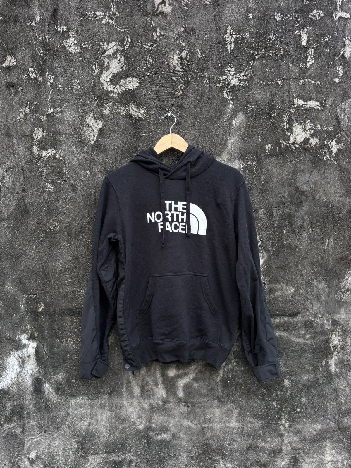 Sacai × The North Face The north face sacai hoodie pullovet hoodie Size US L / EU 52-54 / 3 - 1 Thumbnail
