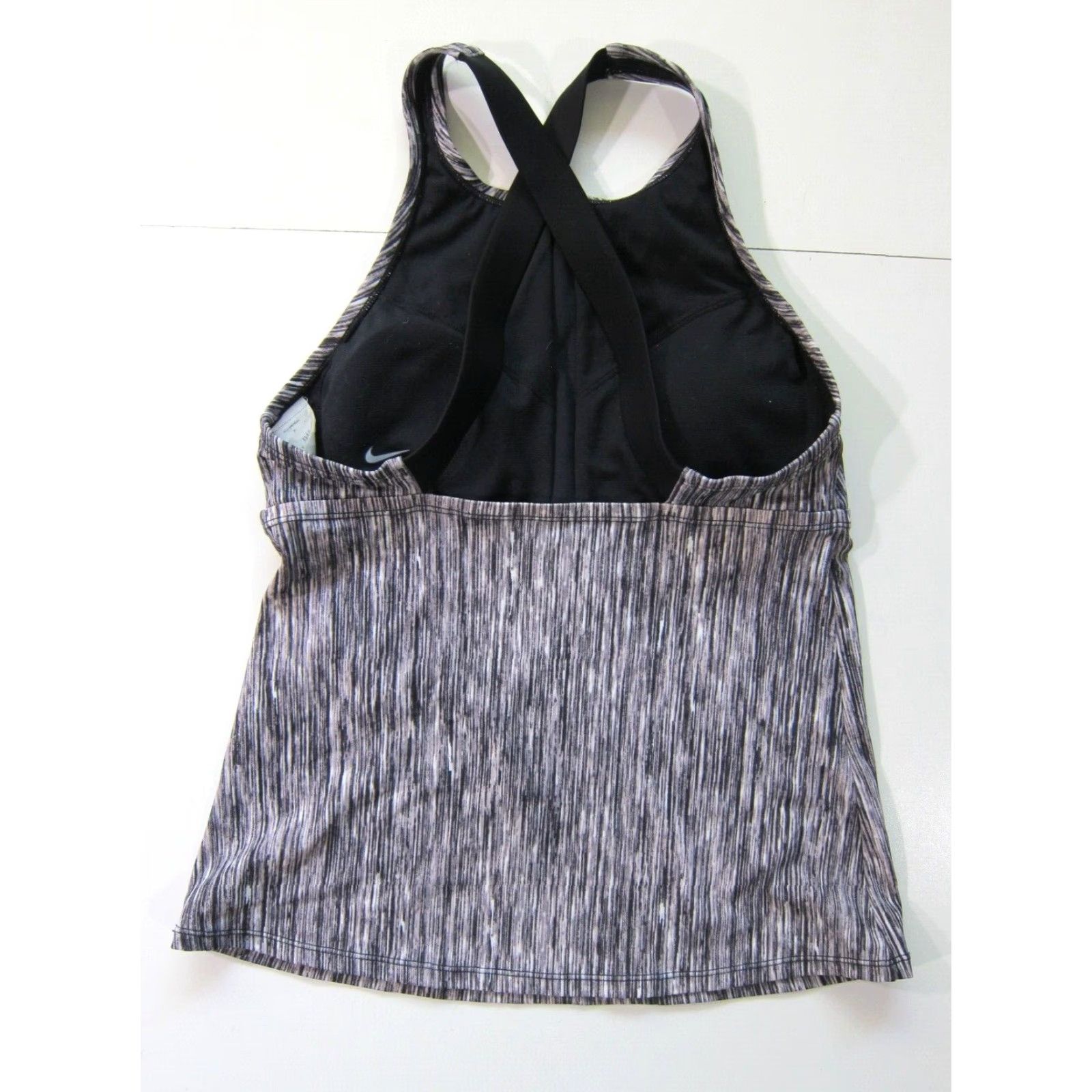 Nike Nike Grey Black White Stripe Stretch Built In Bra Yoga Run Workout Top Women S Size S / US 4 / IT 40 - 2 Thumbnail