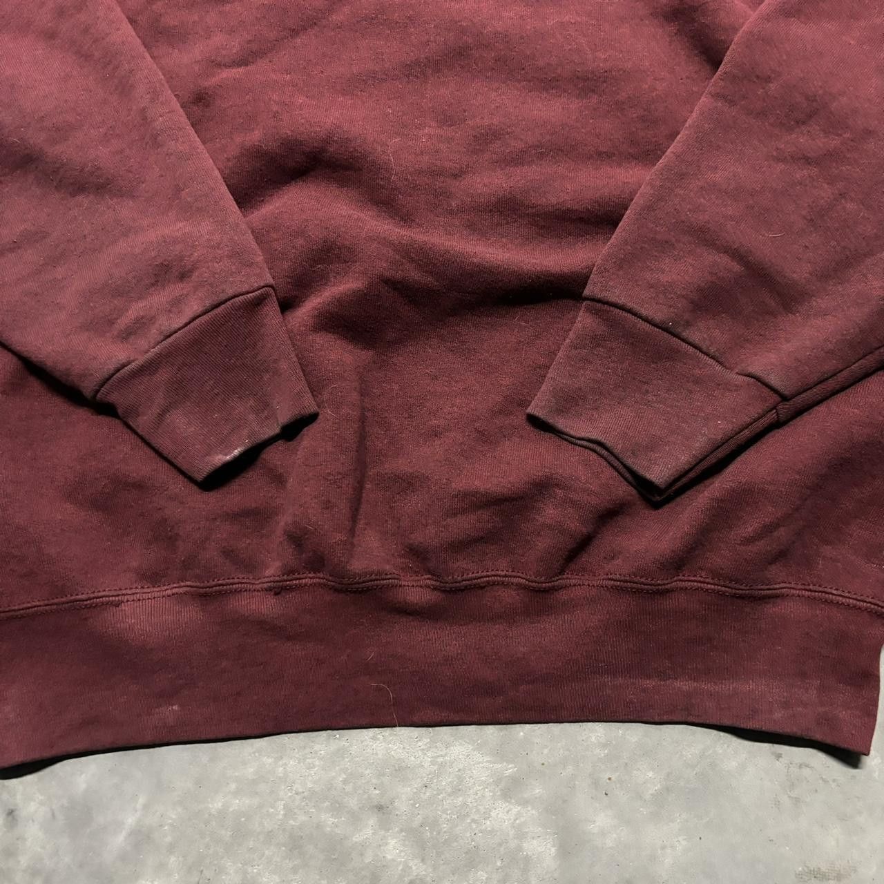 Russell Athletic × Vintage Crazy Vintage 90s Maroon Red Blank Russell Style Essential Crewneck! Size US L / EU 52-54 / 3 - 5 Thumbnail
