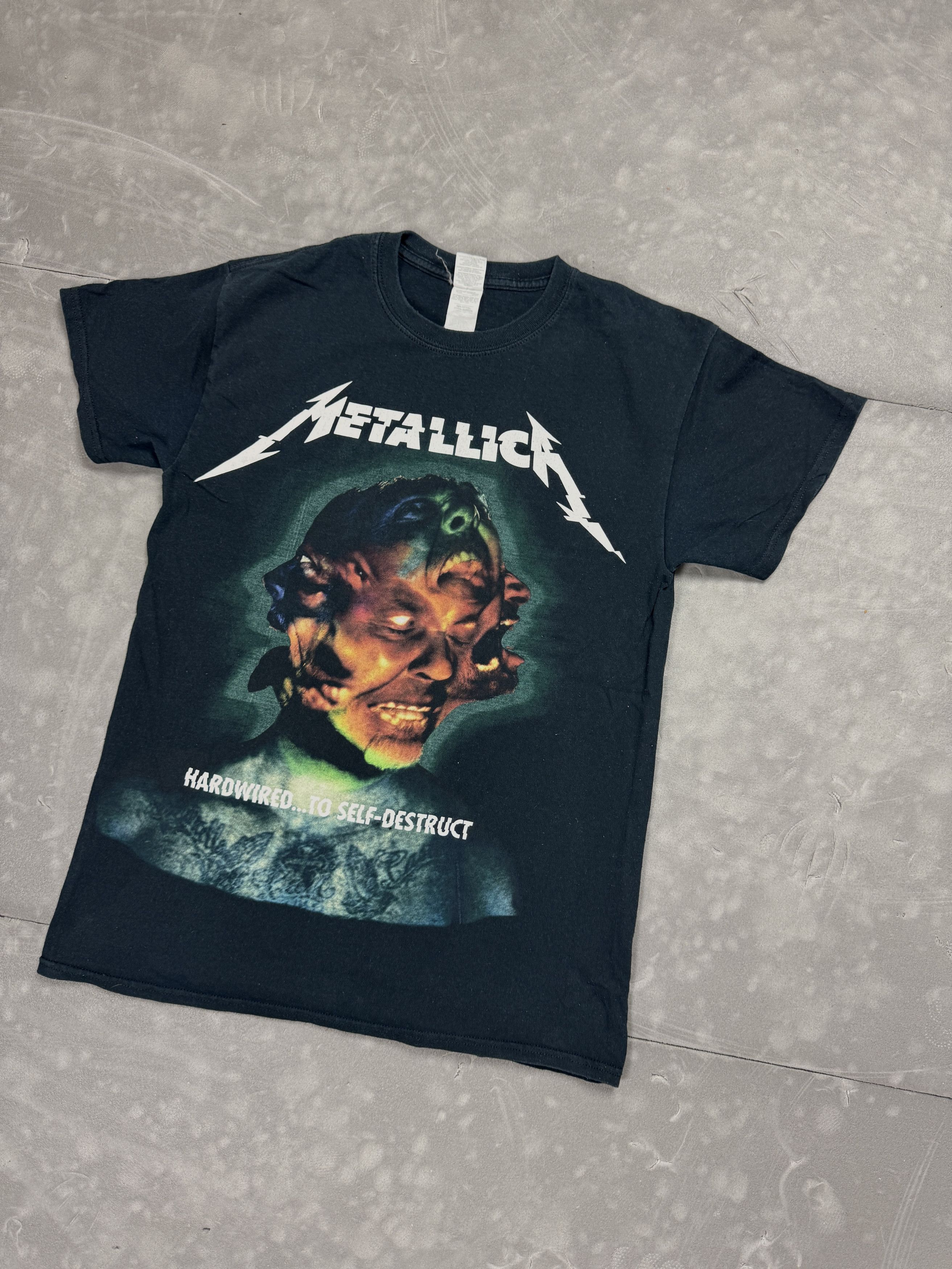 Metallica × Vintage Vintage Metallica big print T-shirt rock tee metal washed Size US M / EU 48-50 / 2 - 3 Thumbnail