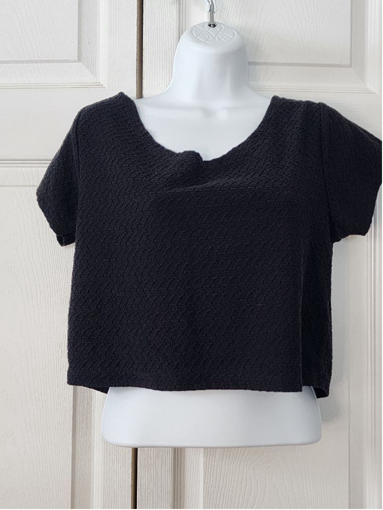Joe Boxer Joe Boxer Black Cropped T-Shirt Size XL / US 12-14 / IT 48-50 - 1 Thumbnail