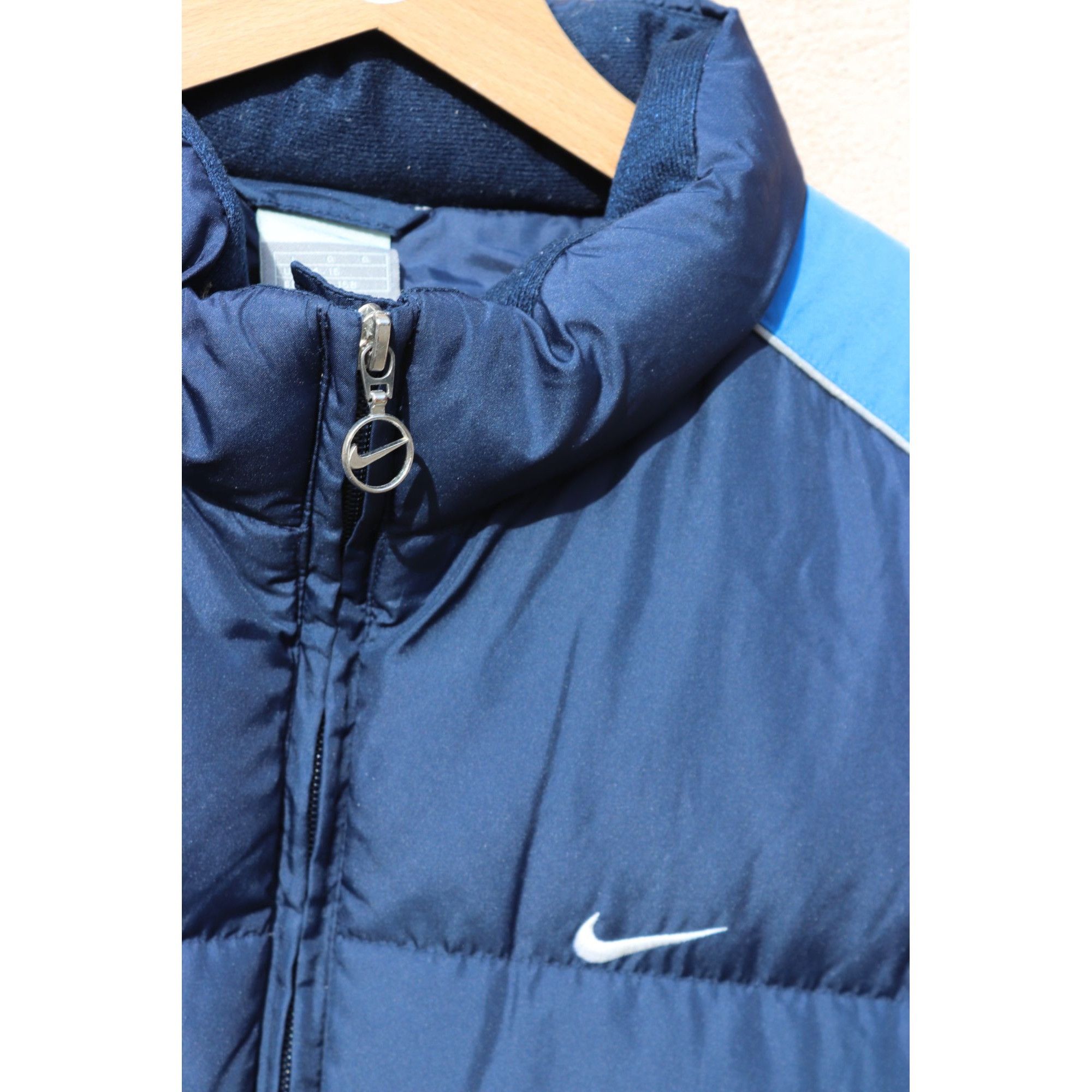 Nike Vintage Nike Puffer Vest Size US M / EU 48-50 / 2 - 3 Thumbnail