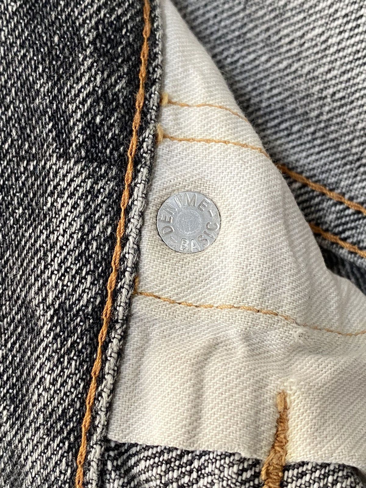 Japanese Brand × Vintage BLEACHING 1990s Denime Distressed FadeBlack Jeans Size US 29 - 14 Thumbnail