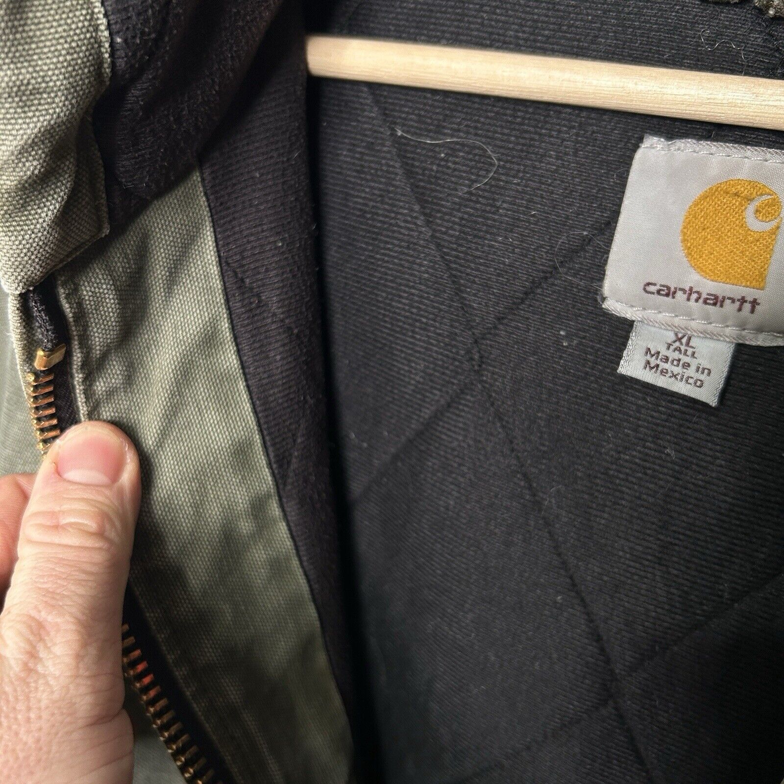 Carhartt Vintage Carhartt Hooded Active Jacket “Army Green” J130 ARG Size US XL / EU 56 / 4 - 5 Thumbnail