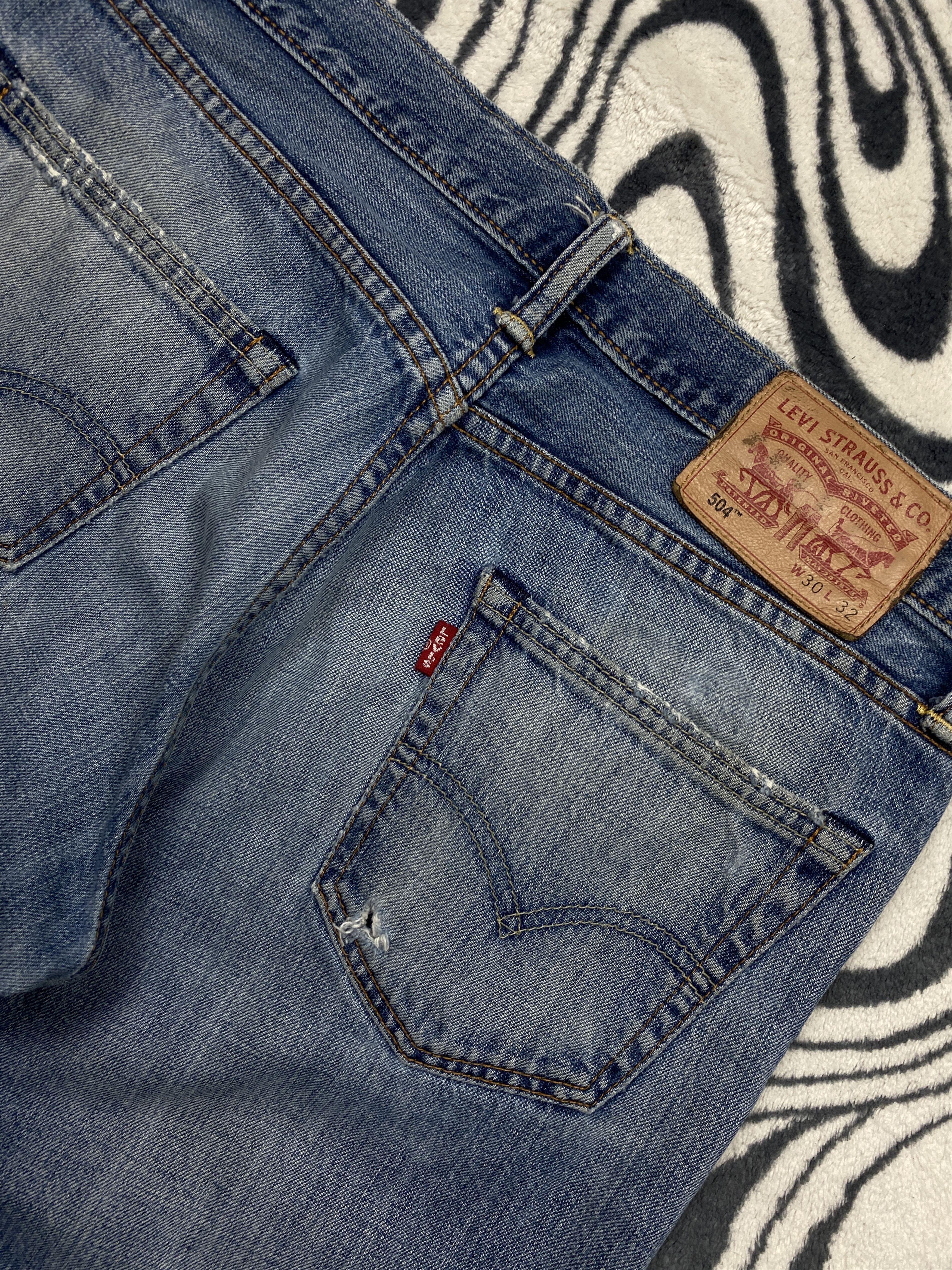 Levi's Levis 504 Vintage Distressed Denim Pants Jeans Size US 30 / EU 46 - 2 Thumbnail