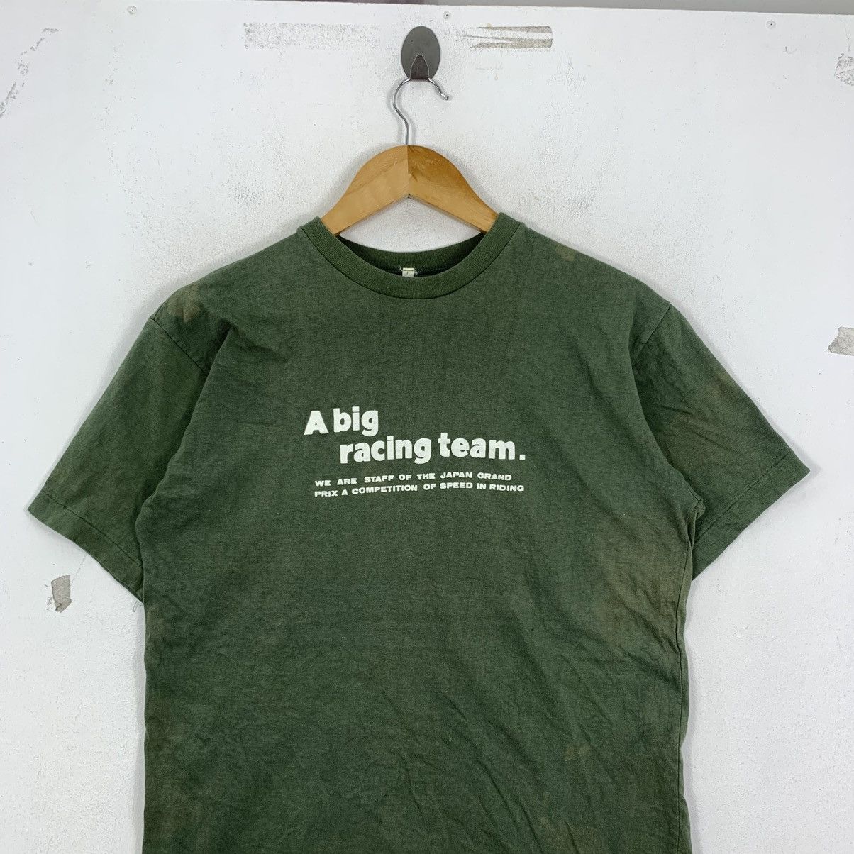 Vintage Vintage 90s A BIG RACING TEAM Japan Grand Prix Tshirt Size US L / EU 52-54 / 3 - 3 Thumbnail