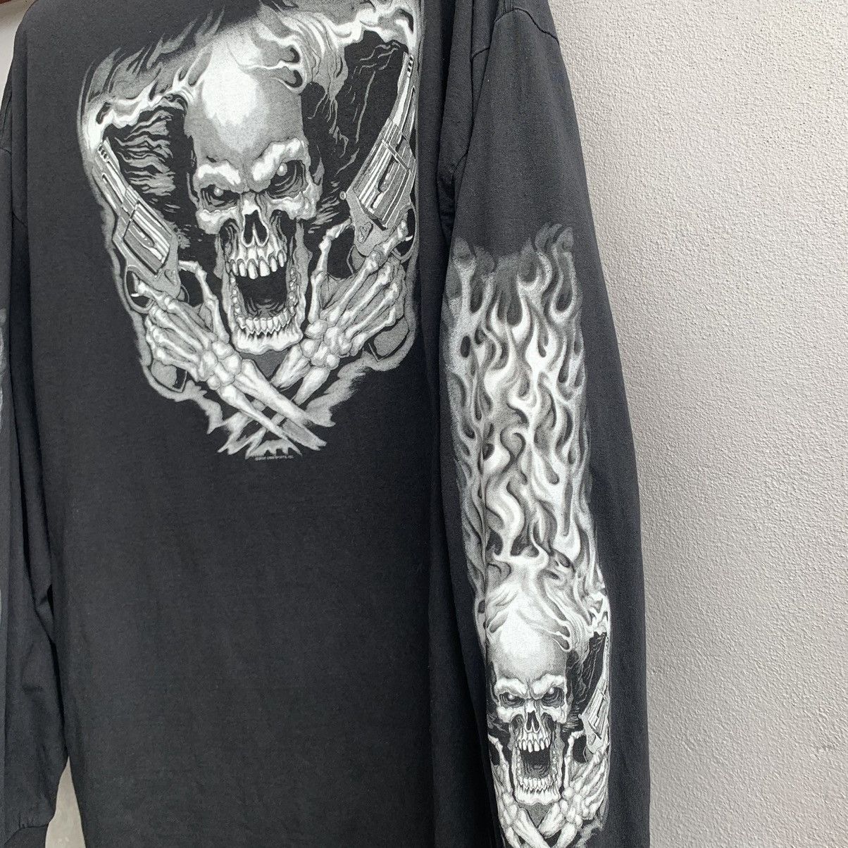 Vintage Y2K Skull Reaper Revolver Flame Overprint Long Sleeve Tee Size US XXL / EU 58 / 5 - 2 Thumbnail