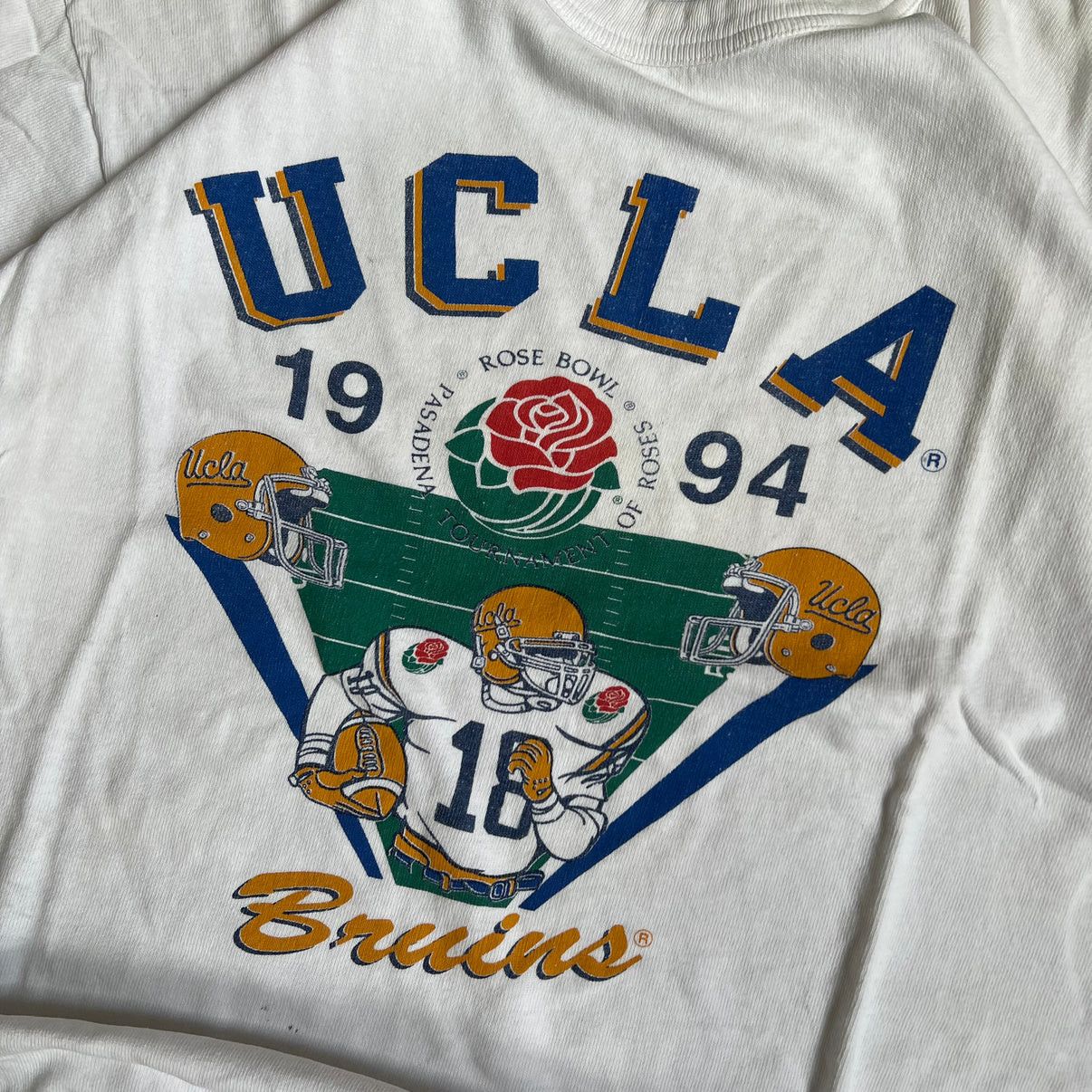 シャツ 1984 UCLA ROSE BOWL Tee FADE Vintage s-l1200.png
