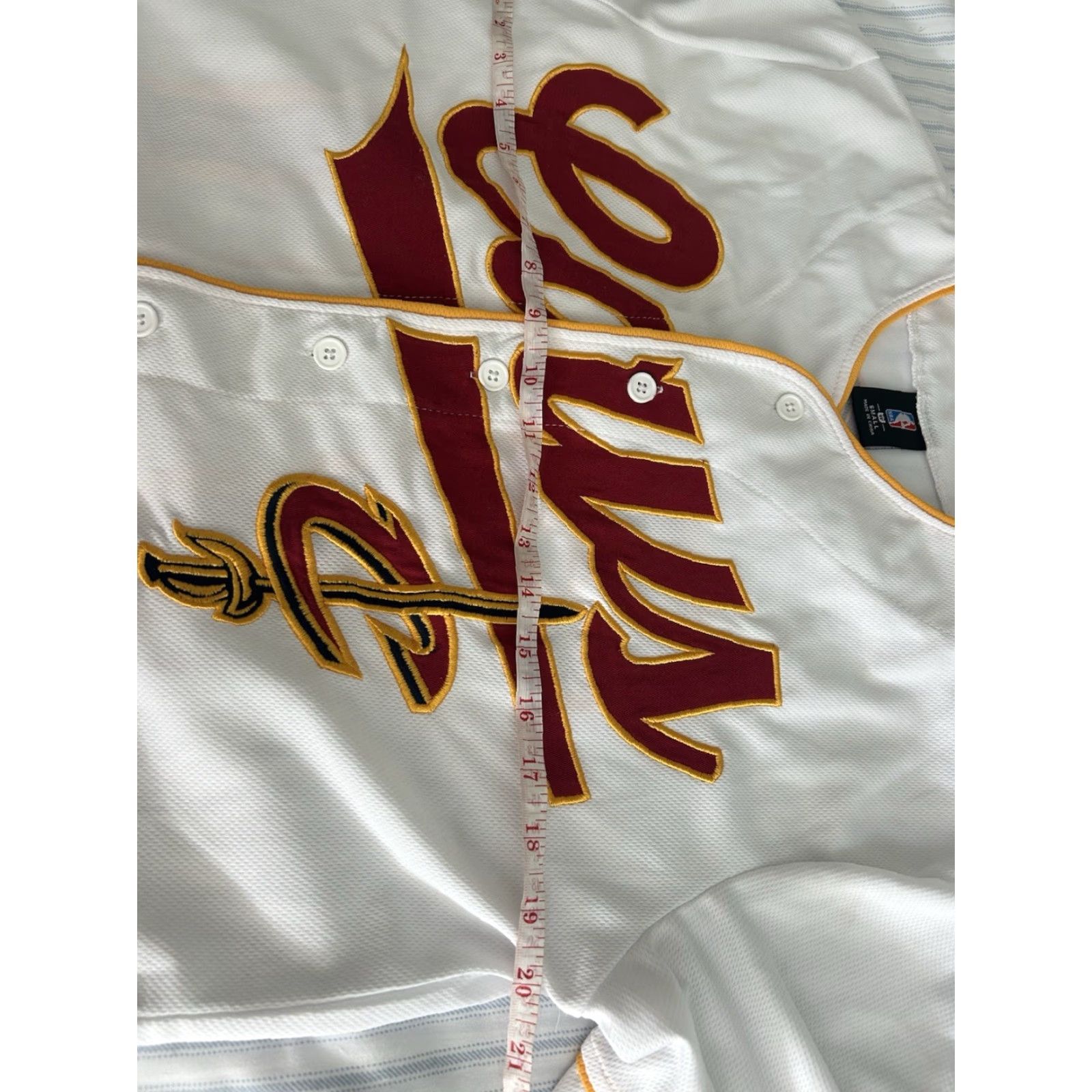 NBA VINTAGE Women’s NBA Cleveland Cavaliers Basketball #70 ButtonUp Baseball Jersey Size Sm Size S / US 4 / IT 40 - 5 Thumbnail