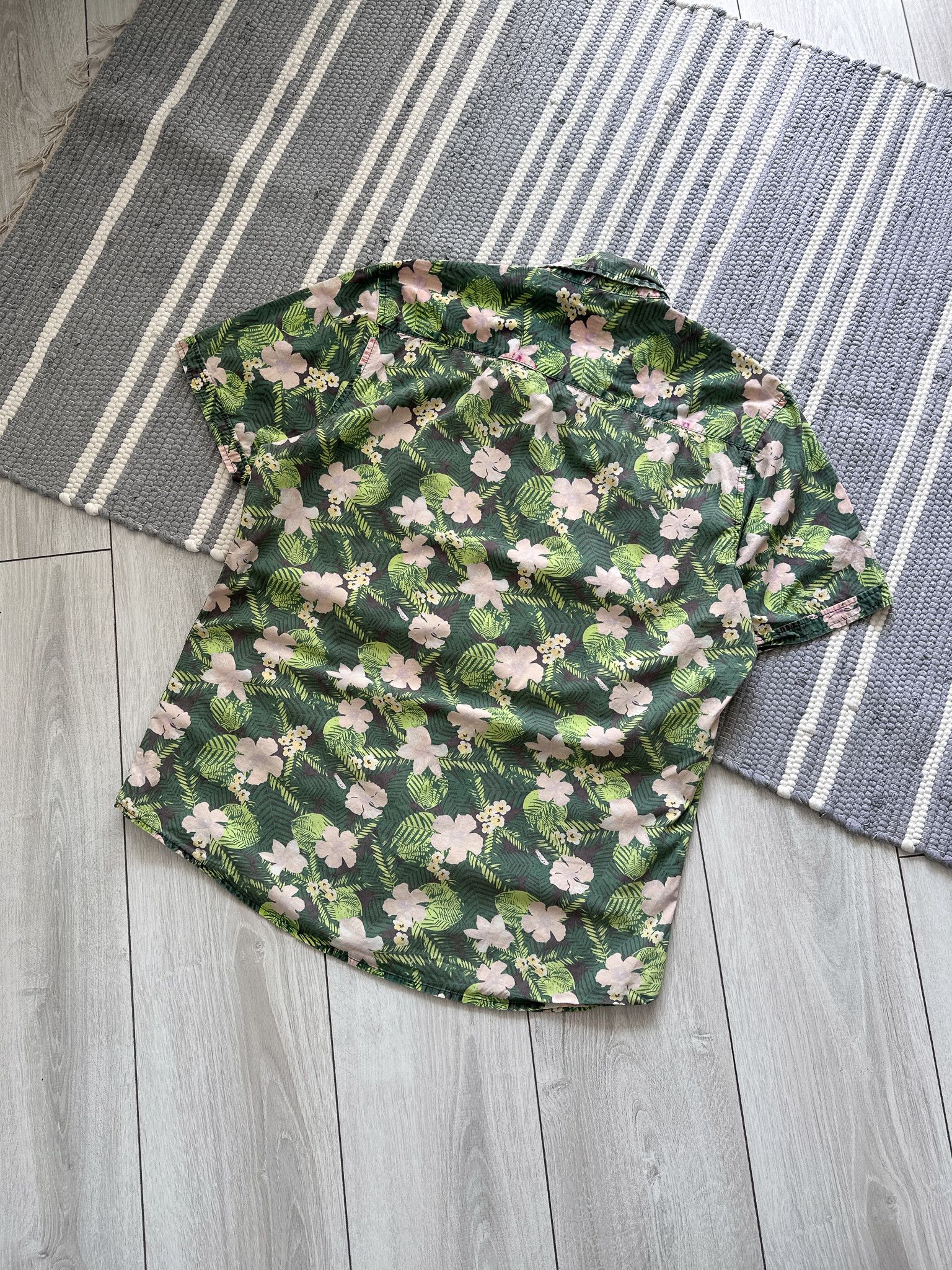 Ocean Pacific Vintage Ocean Pacific Hawaiian Shirt Size US L / EU 52-54 / 3 - 3 Thumbnail
