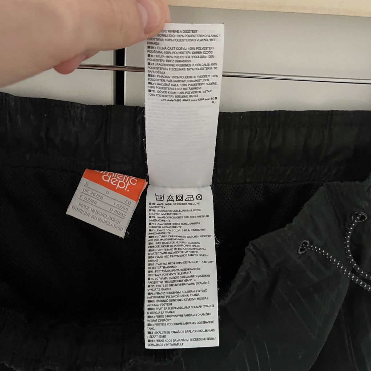 Nike Nike Swoosh Nylon Track Black Sweatpants Streetwear Baggy Size US 32 / EU 48 - 10 Thumbnail