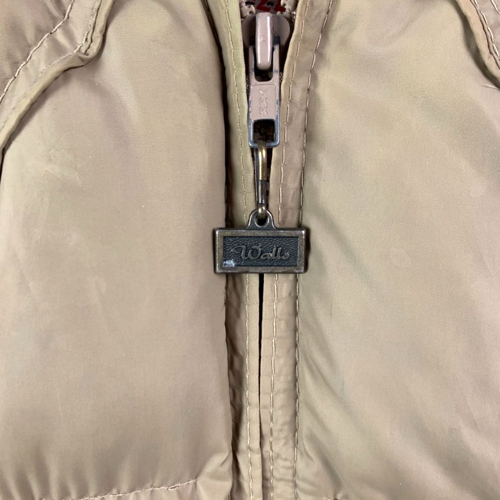 Walls VINTAGE Walls Blizzard-Pruf Down Tan Puffer Jacket Coat 2XL Nylon Brown 1970s USA Mens Manufactured Puffer Jacket Size US XXL / EU 58 / 5 - 5 Thumbnail
