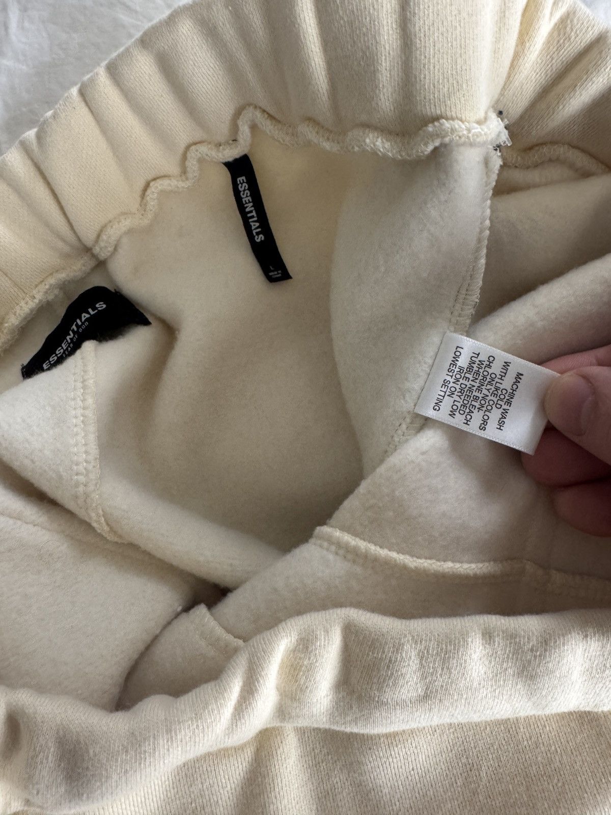 Fear of god essentials side stripe sweatpants