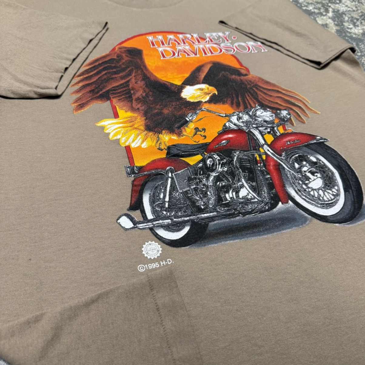 Vintage Vintage Harley Davidson Eagle Sunset Motorcycle Brown Tshirt Size US L / EU 52-54 / 3 - 5 Thumbnail
