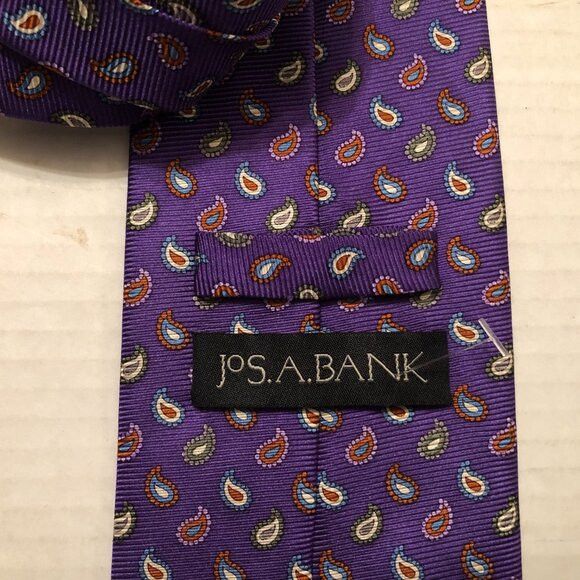 Jos. A. Bank jos.a.bank men's new purple 100%silk tie 3 3/4" X 59 1/2" Size ONE SIZE - 2 Thumbnail