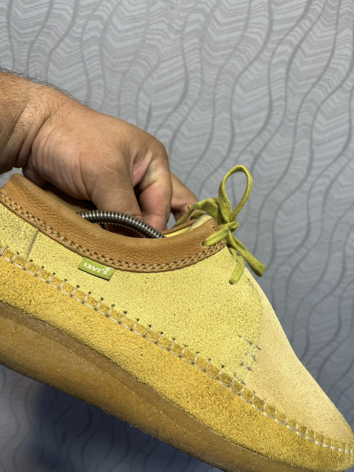 Clarks Clarks Originals x Levi’s Men’s Suede Lemon Yellow Shoes Size US 8 / EU 41 - 8 Thumbnail