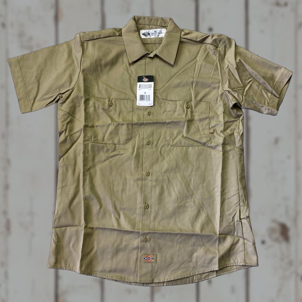 Dickies Dickies Mens Short Sleeve Work Shirt Khaki Tan M Beige Polyester Pockets Button Up Size US M / EU 48-50 / 2 - 1 Thumbnail