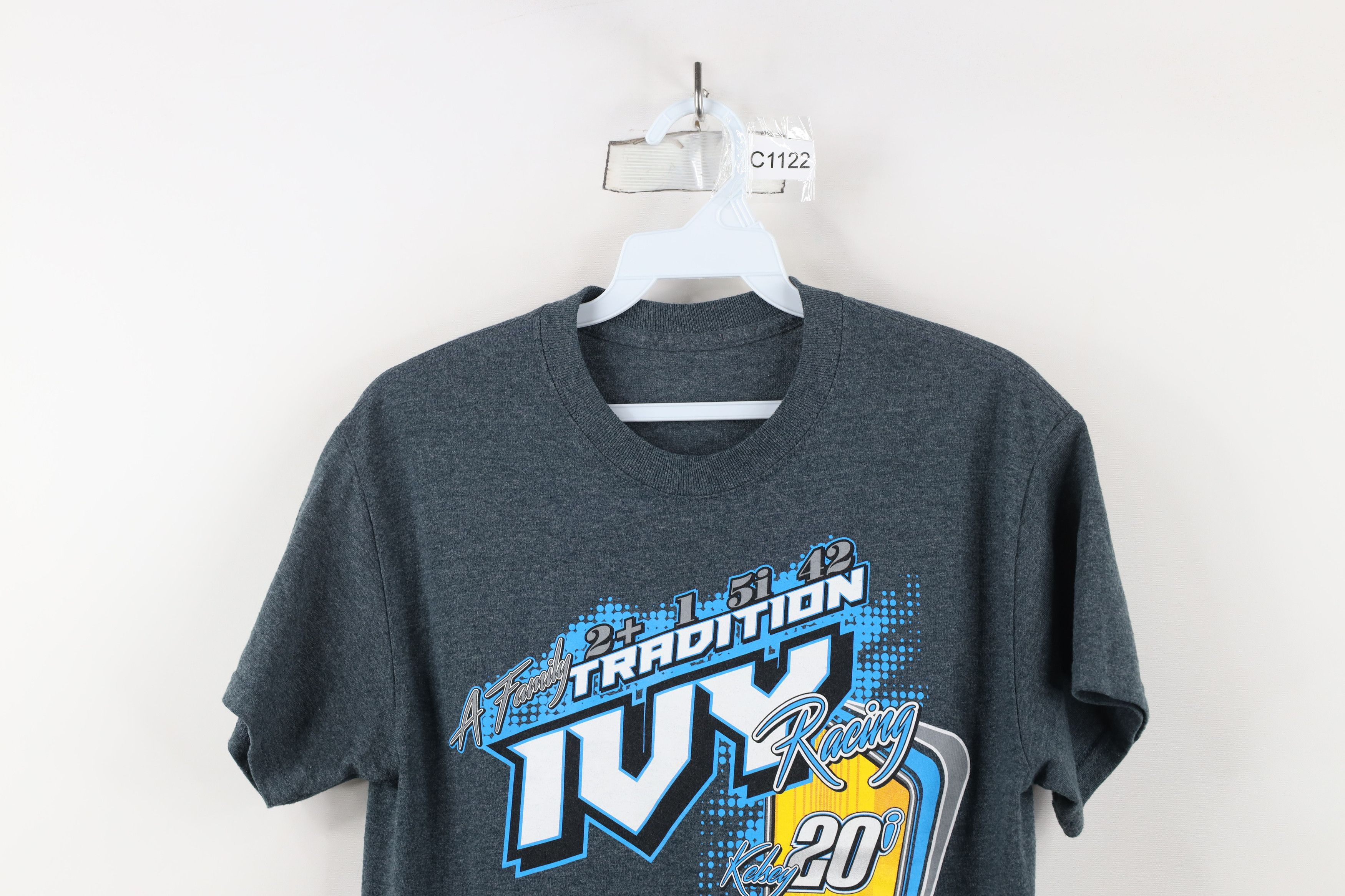 Vintage Vintage Y2K Family Tradition Ivy Racing Short Sleeve T-Shirt Size US S / EU 44-46 / 1 - 2 Thumbnail
