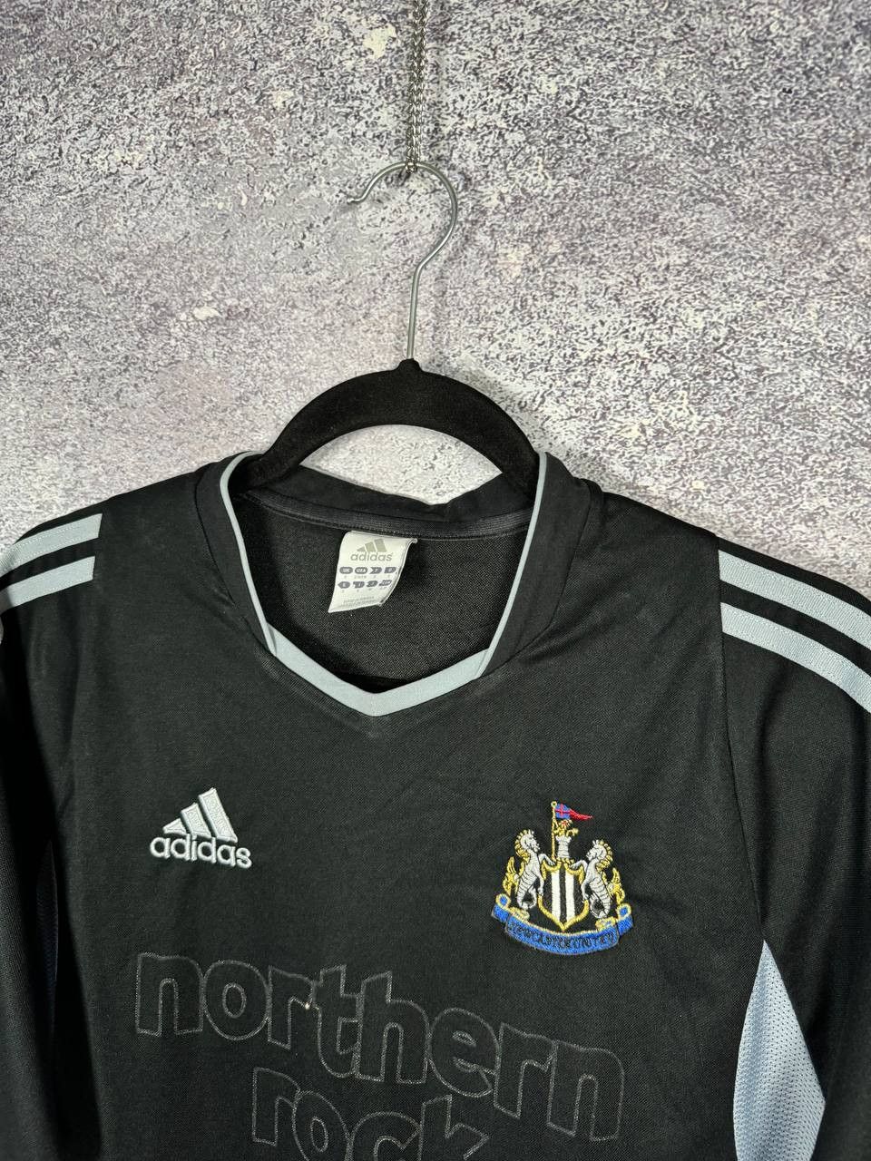 Adidas vintage Newcastle United 2003/04 Away Adidas Soccer Jersey Size US S / EU 44-46 / 1 - 3 Thumbnail