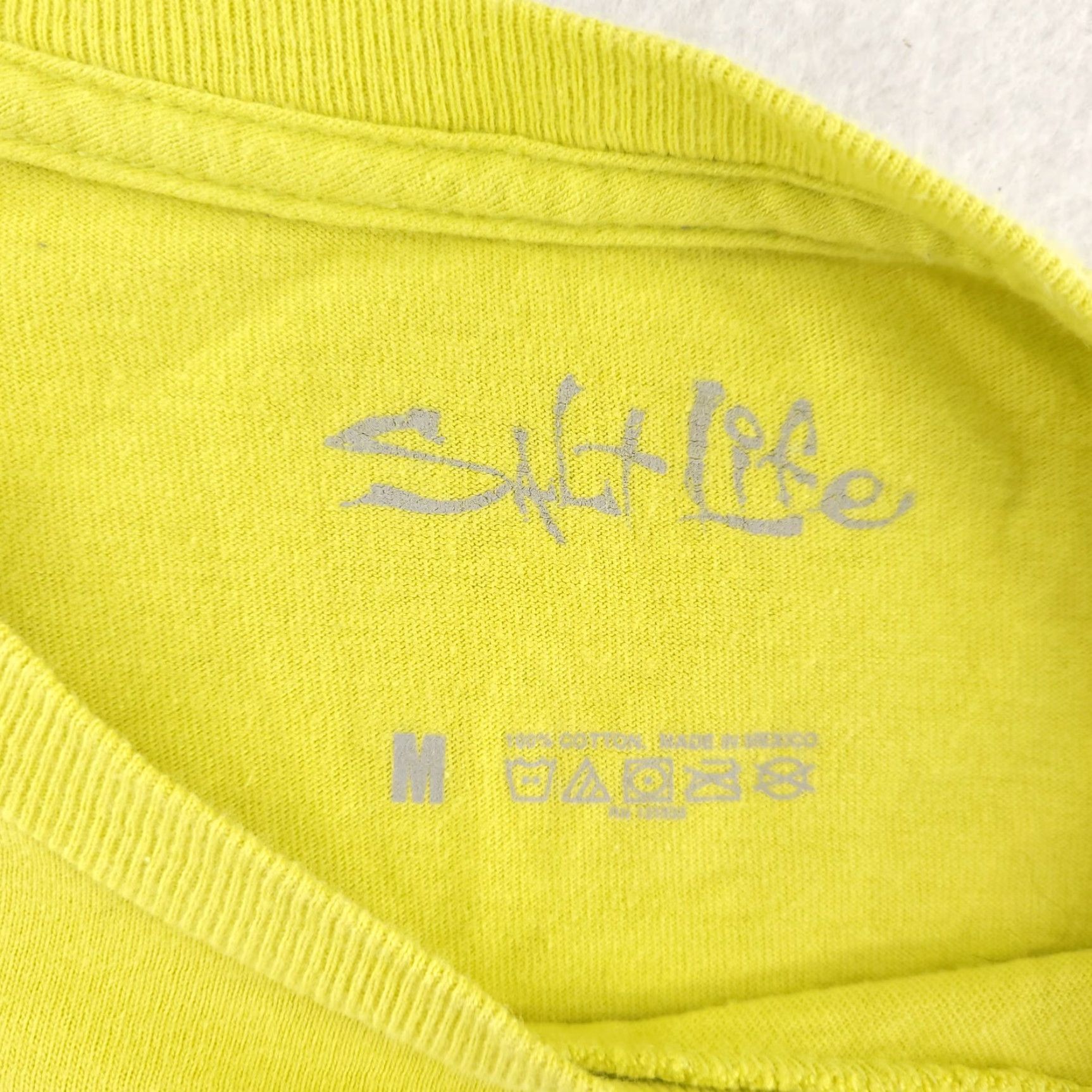 Vintage Salt Life T-Shirt Men Green Mahi Mahi Dorado Dolphin Graphic Yellow Size M Size US M / EU 48-50 / 2 - 4 Thumbnail