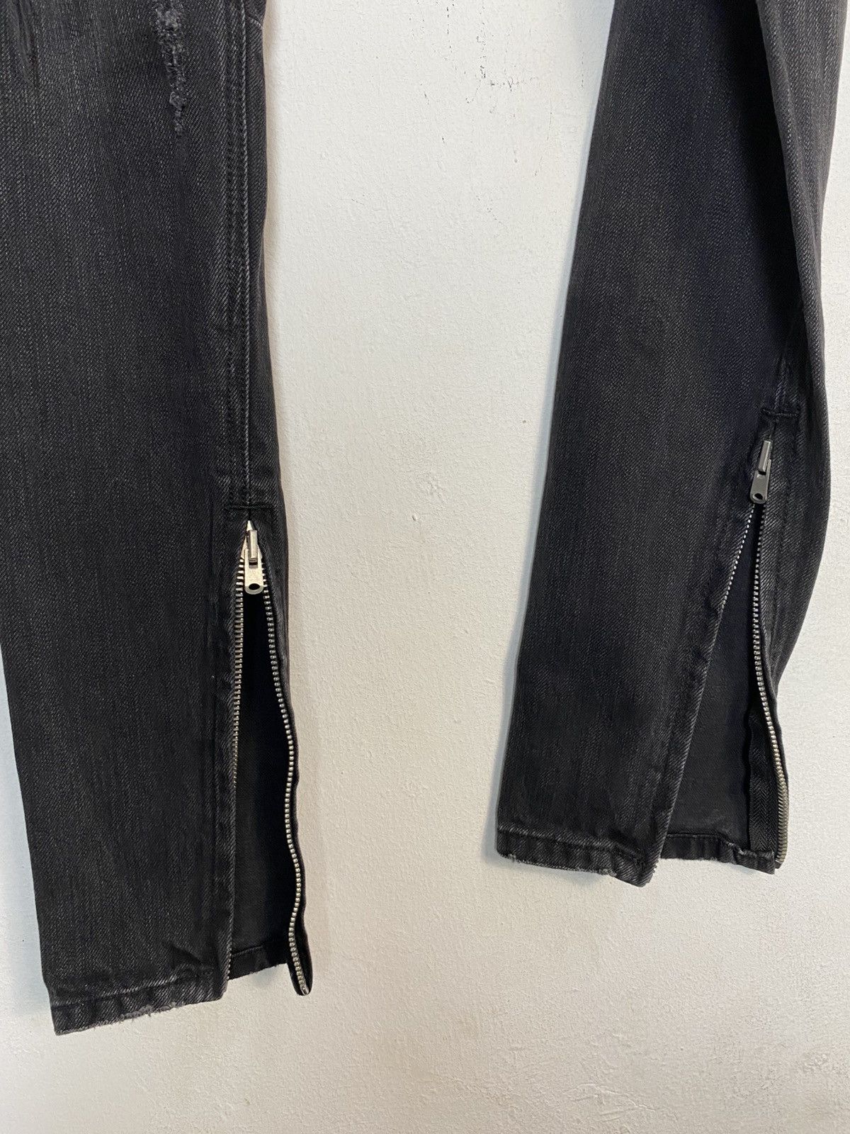 Fear of God Hype Fear Of God Fourth Collection Distressed Denim Selvedge Size US 32 / EU 48 - 17 Thumbnail