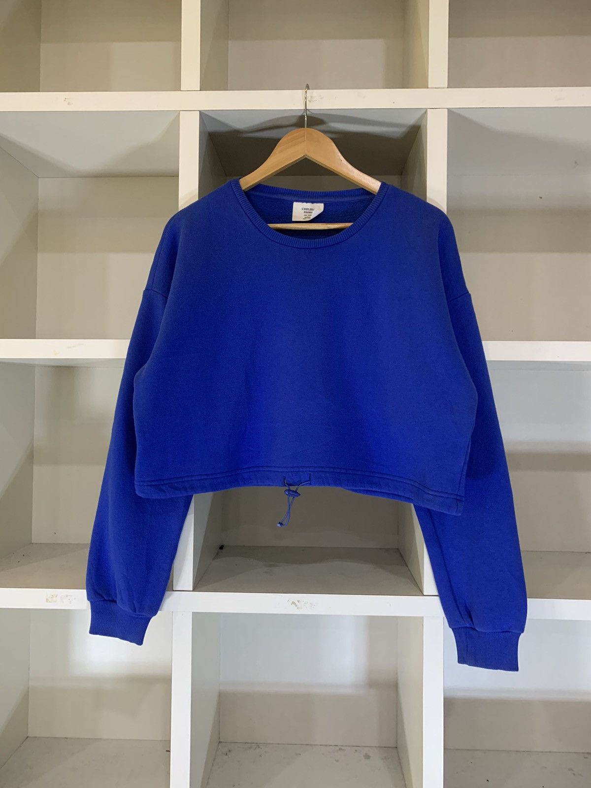 image of Chelsea Peers Crop Sweater in Blue, Women's (Size Medium)