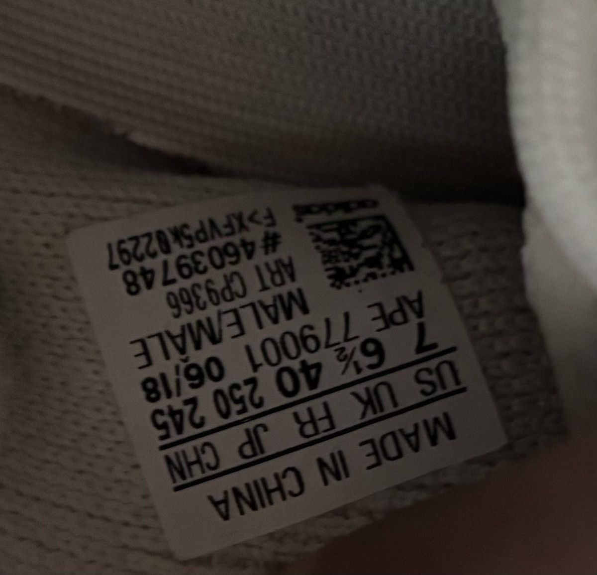 Yeezy Yeezy “cream” 350 v2 Size US 7 / IT 37 - 11 Thumbnail