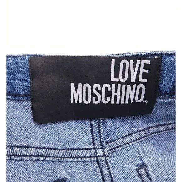 Love Moschino Love Moschino Heart Patch High Rise Straight Jeans 26 Blue Size 28" / US 6 / IT 42 - 14 Thumbnail