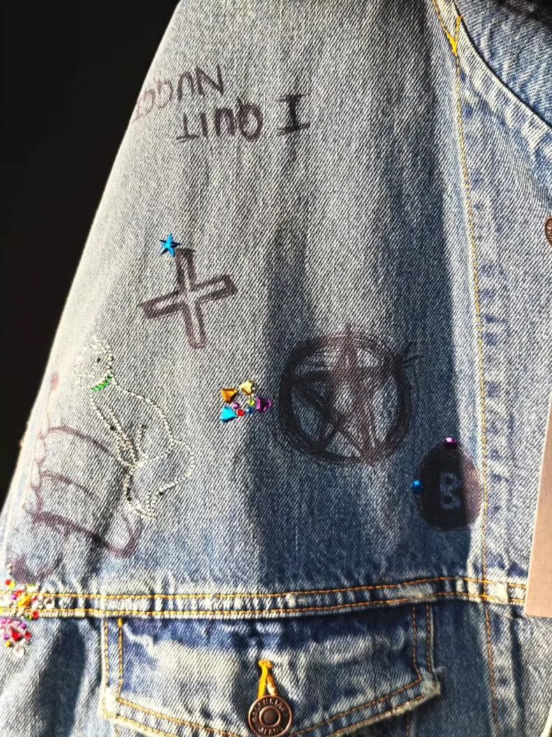 Balenciaga Balenciaga Rhinestone graffiti distressed hooded denim jac Size US M / EU 48-50 / 2 - 2 Thumbnail
