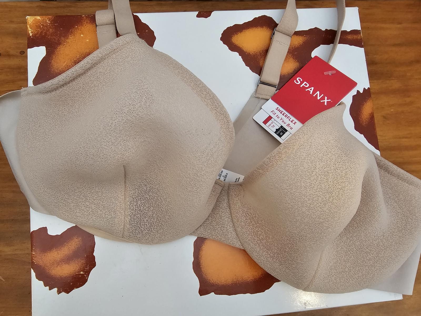 Domenico Spano NWT Spanx Bra Champange Womens M 34-36 Light Sheer #415 Size ONE SIZE - 1 Thumbnail
